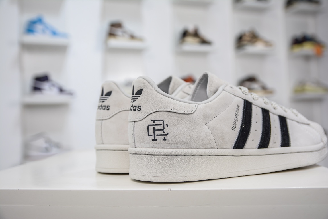 Defending champion Reigning Champ x Adidas Originals Superstar ”Beige/Black/Silver 3M” classic shell head GW5758