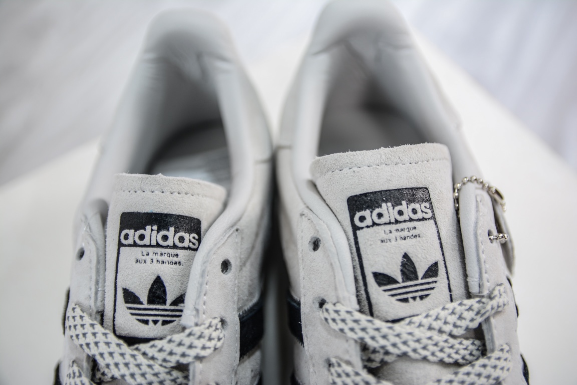 Defending champion Reigning Champ x Adidas Originals Superstar ”Beige/Black/Silver 3M” classic shell head GW5758