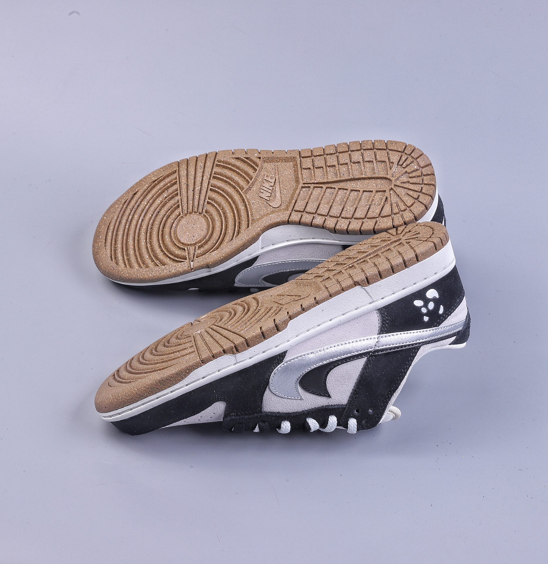 220 CS Nike Dunk Low 黑白熊猫 双勾定制 DO9457-128