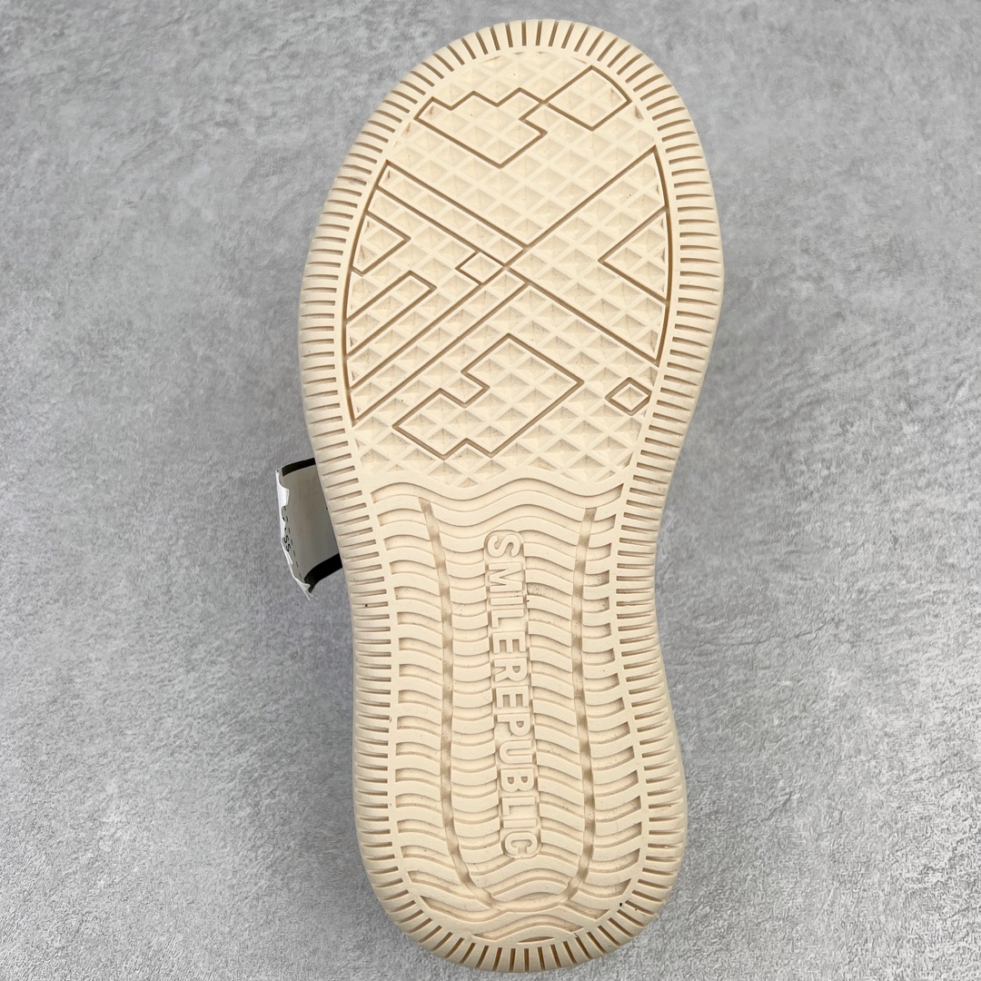 图片[9]-＃开春福利 SMILEREPUBLIC檀健次同款经典新款起司猫低帮开口笑厚底帆布鞋 新晋街头鞋履品牌SMILEREPUBLIC Canvas 系列 以 SMILE 为灵感来源 捕捉潮流 主打柔软的帆布设计 有裁切的羊毛流苏与独特编织技艺 超软水染牛皮内里 注塑成型鞋垫 4cm厘米外增高效果橡胶鞋底 尺码：35 36 37 38 39 40 41 42 43 44-选品中心