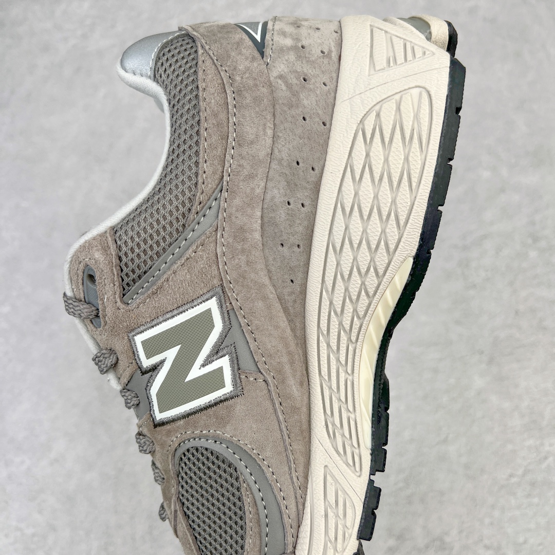 图片[7]-＃M纯原 New Balance ML2002RC 元祖灰 NB新百伦潮流复古织物皮革减震防滑耐磨轻便低帮跑步鞋 原档数据独立私模大底 唯一正确六层组合大底 RB前软后硬 百分百还原原鞋脚感 基于市场现有版本全新升级调整 NB市场最强产物 全网最全配色加持 全套原楦原纸板原厂数据开发 全鞋电脑针车加持 原厂网布 原装进口头层翻毛皮料正确绒感卡色 正确中底拉帮中底网布细节 一比一手工擦旧效果 冲裁组合 匠心打造 耗时两个月开发完成 工艺极其复杂难度可想而知 高端零售专供产物 尺码：36 37 37.5 38 38.5 39.5 40 40.5 41.5 42 42.5 43 44 44.5 45 45.5 46.5 47-选品中心