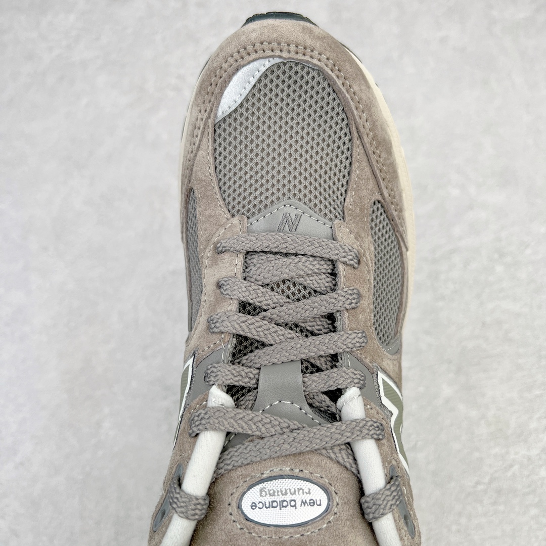 图片[4]-＃M纯原 New Balance ML2002RC 元祖灰 NB新百伦潮流复古织物皮革减震防滑耐磨轻便低帮跑步鞋 原档数据独立私模大底 唯一正确六层组合大底 RB前软后硬 百分百还原原鞋脚感 基于市场现有版本全新升级调整 NB市场最强产物 全网最全配色加持 全套原楦原纸板原厂数据开发 全鞋电脑针车加持 原厂网布 原装进口头层翻毛皮料正确绒感卡色 正确中底拉帮中底网布细节 一比一手工擦旧效果 冲裁组合 匠心打造 耗时两个月开发完成 工艺极其复杂难度可想而知 高端零售专供产物 尺码：36 37 37.5 38 38.5 39.5 40 40.5 41.5 42 42.5 43 44 44.5 45 45.5 46.5 47-选品中心