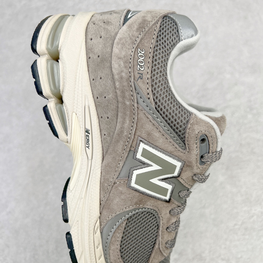 图片[6]-＃M纯原 New Balance ML2002RC 元祖灰 NB新百伦潮流复古织物皮革减震防滑耐磨轻便低帮跑步鞋 原档数据独立私模大底 唯一正确六层组合大底 RB前软后硬 百分百还原原鞋脚感 基于市场现有版本全新升级调整 NB市场最强产物 全网最全配色加持 全套原楦原纸板原厂数据开发 全鞋电脑针车加持 原厂网布 原装进口头层翻毛皮料正确绒感卡色 正确中底拉帮中底网布细节 一比一手工擦旧效果 冲裁组合 匠心打造 耗时两个月开发完成 工艺极其复杂难度可想而知 高端零售专供产物 尺码：36 37 37.5 38 38.5 39.5 40 40.5 41.5 42 42.5 43 44 44.5 45 45.5 46.5 47-选品中心
