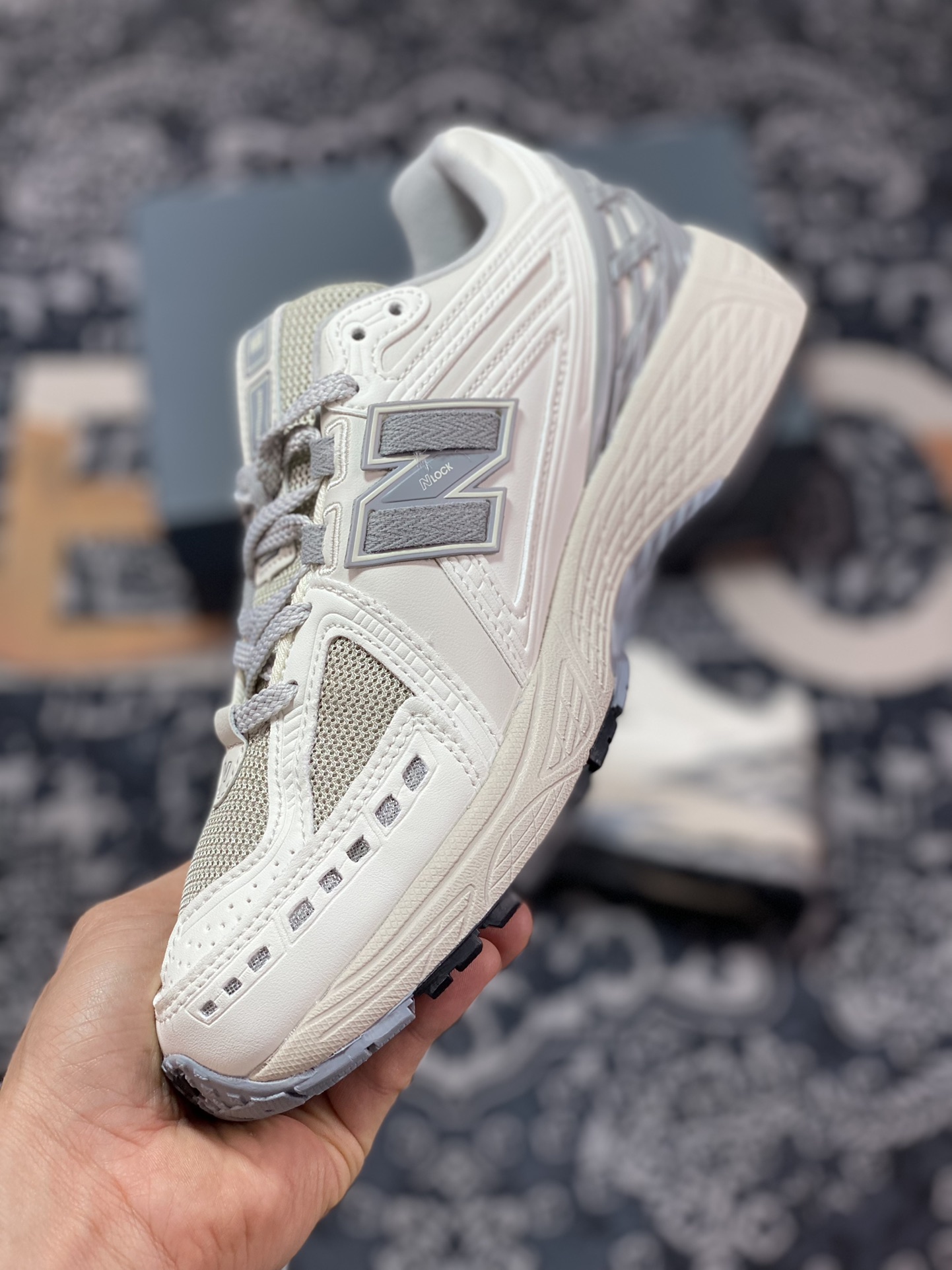 New Balance M1906R Series Retro Daddy Style Casual Sports Jogging Shoes ”Leather Beige White Gray” M1906RD