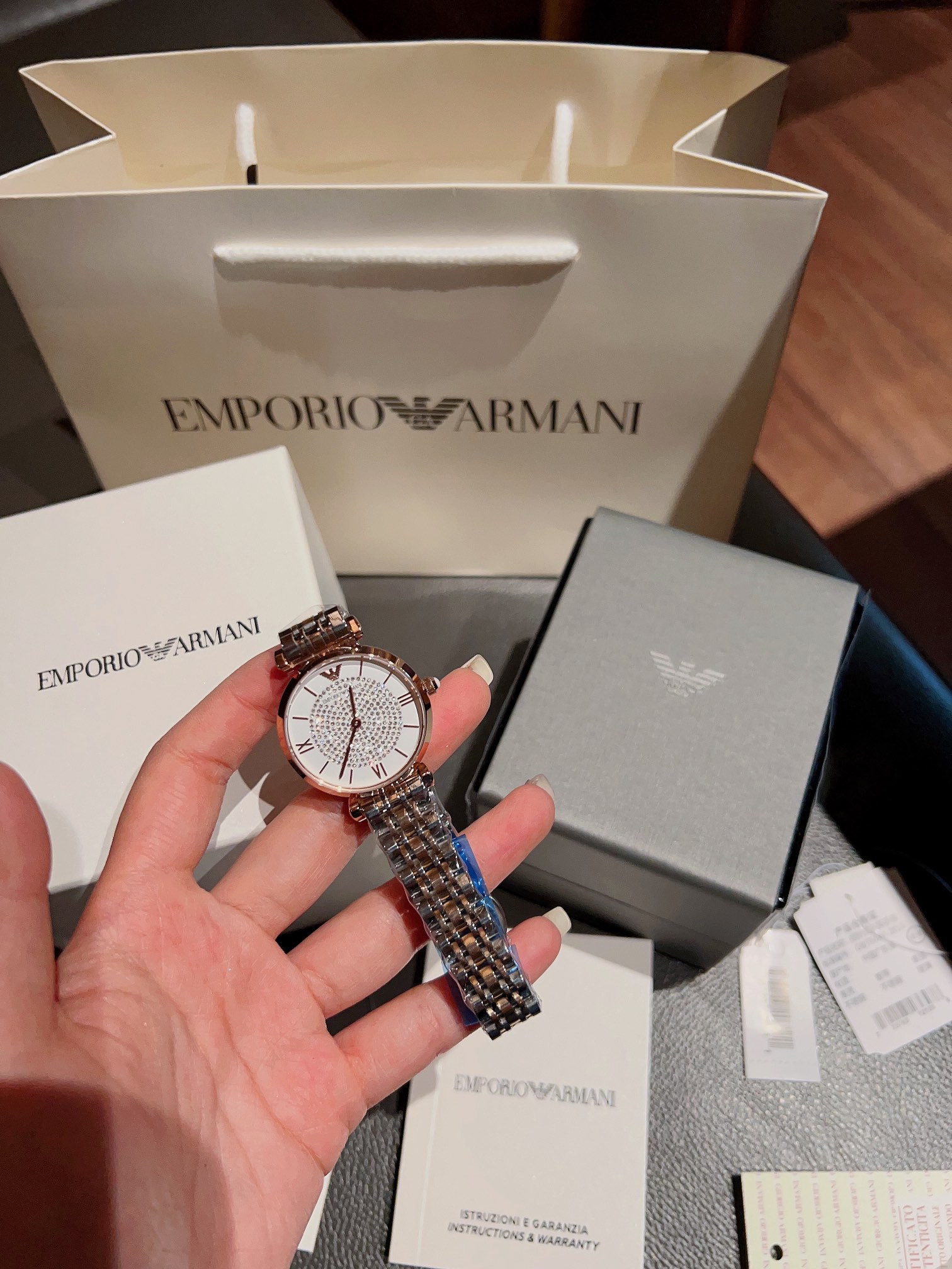 Stylish Zirconium Watch for Fashionable Women: High-Quality 32mm Steel with Super-Shiny Drill - 图片 1
