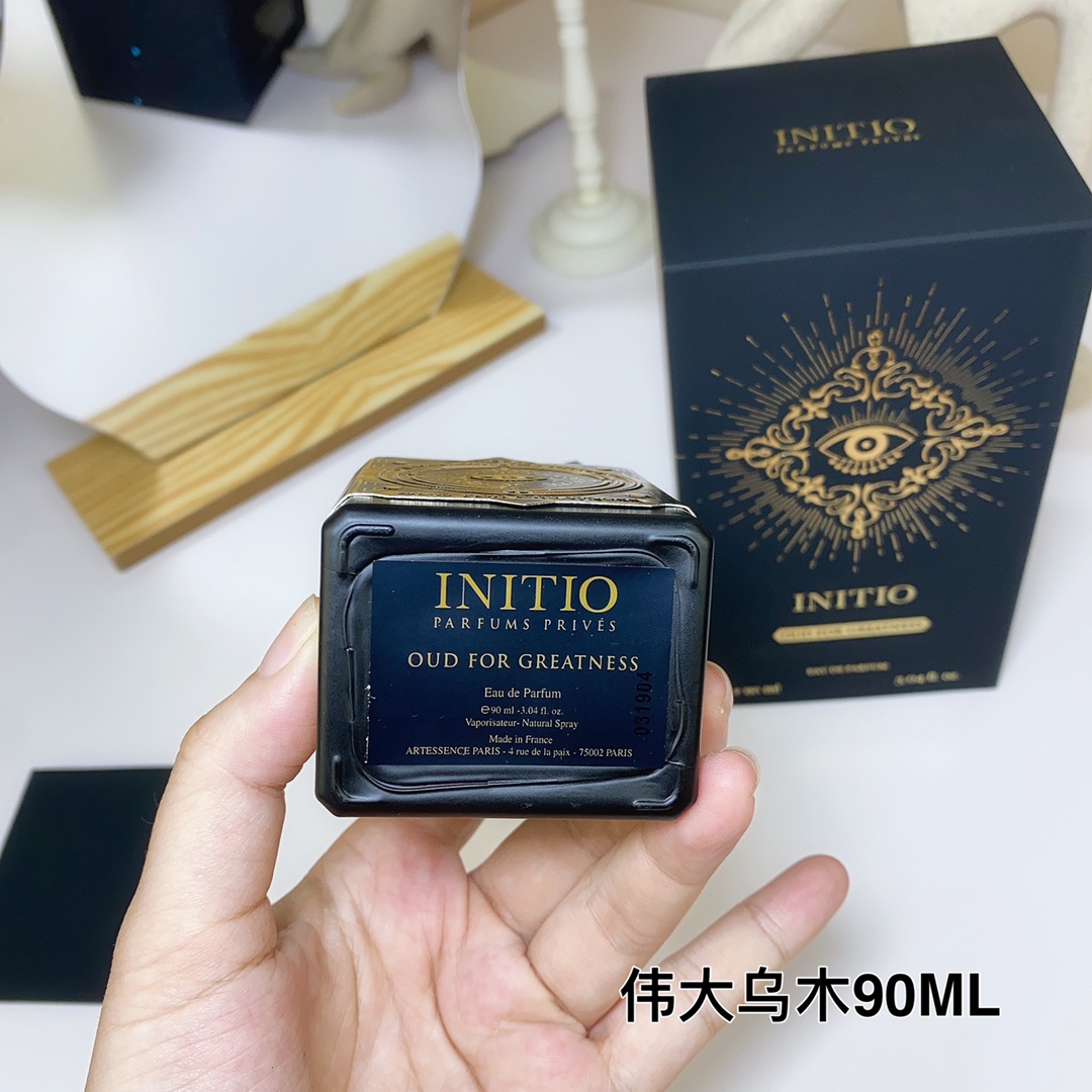 Initio Oud For Greatness Eau de Parfum 90ml - A Captivating Unisex Fragrance 4 i1681280847 7424 3