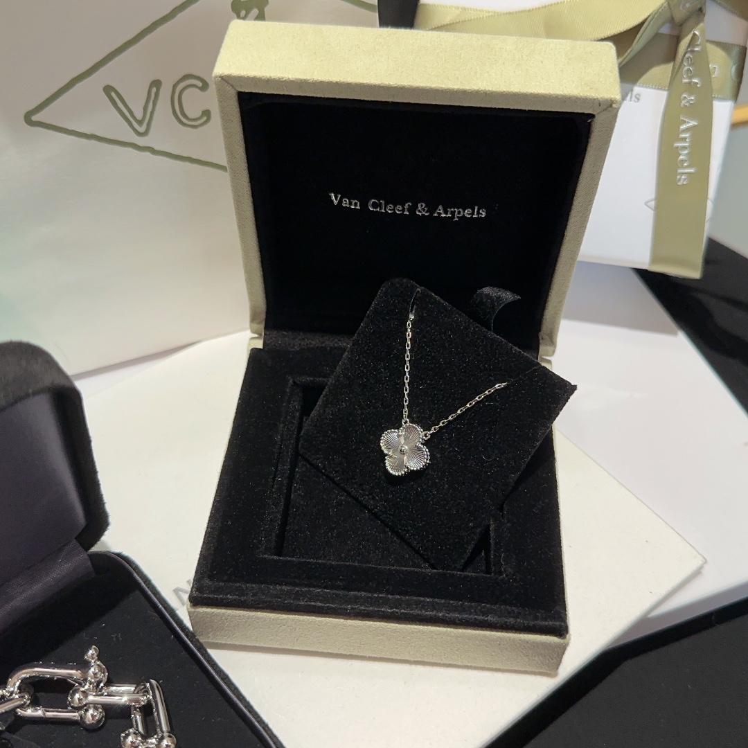 Tiffany & Co. 蒂芙尼#链环镶钻手链