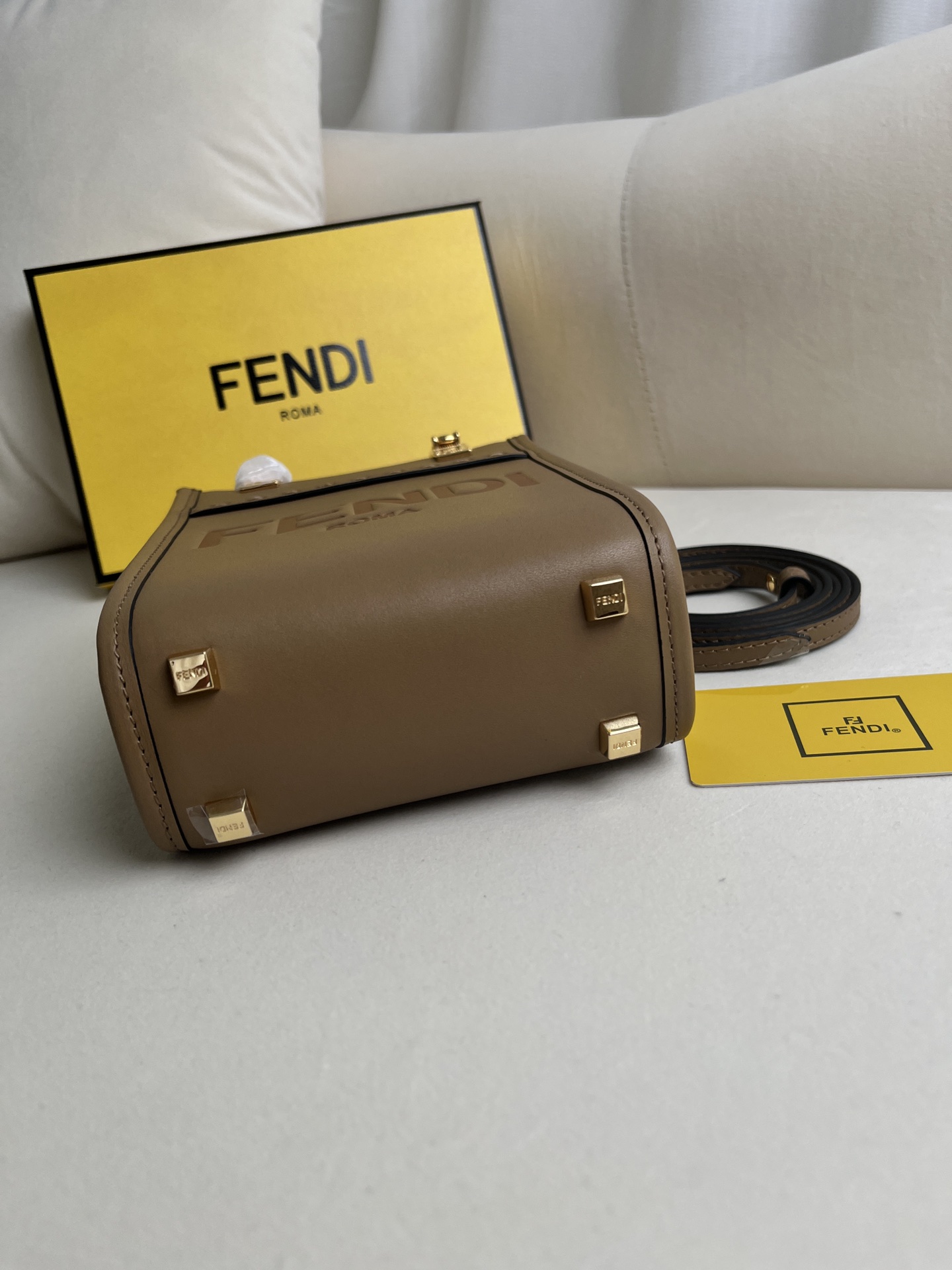 Fendi Sunshine Mini Tote Bag Brown Leather Handbag With Tortoiseshell Handles 2 i1681288877 9399 1