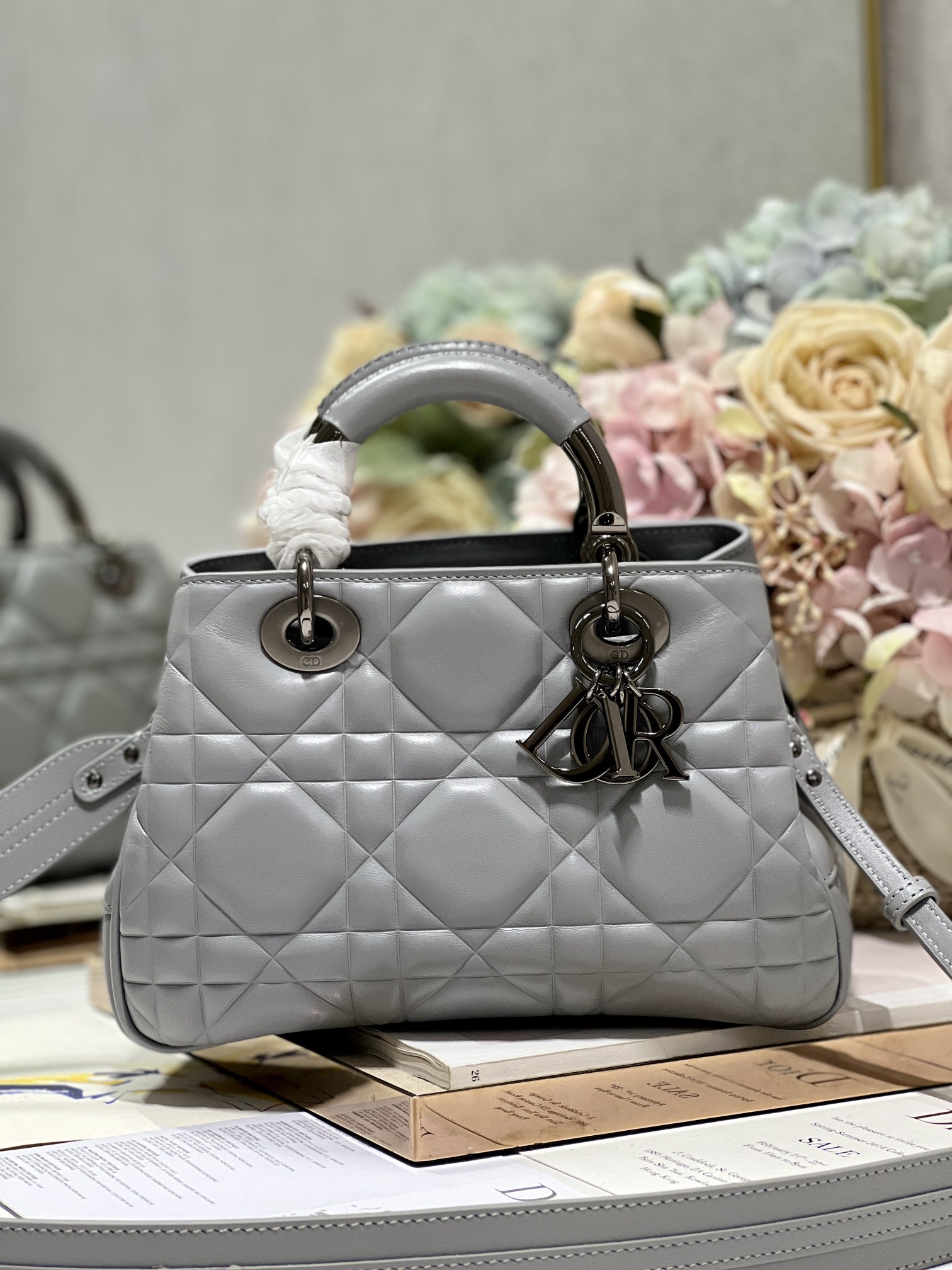 UK Sale
 Dior Lady Handbags Crossbody & Shoulder Bags Grey Cowhide