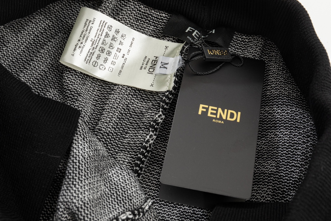 220 芬迪短裤 FENDI 芬迪 暗纹 黑白拼色 2023SS新款针织短裤