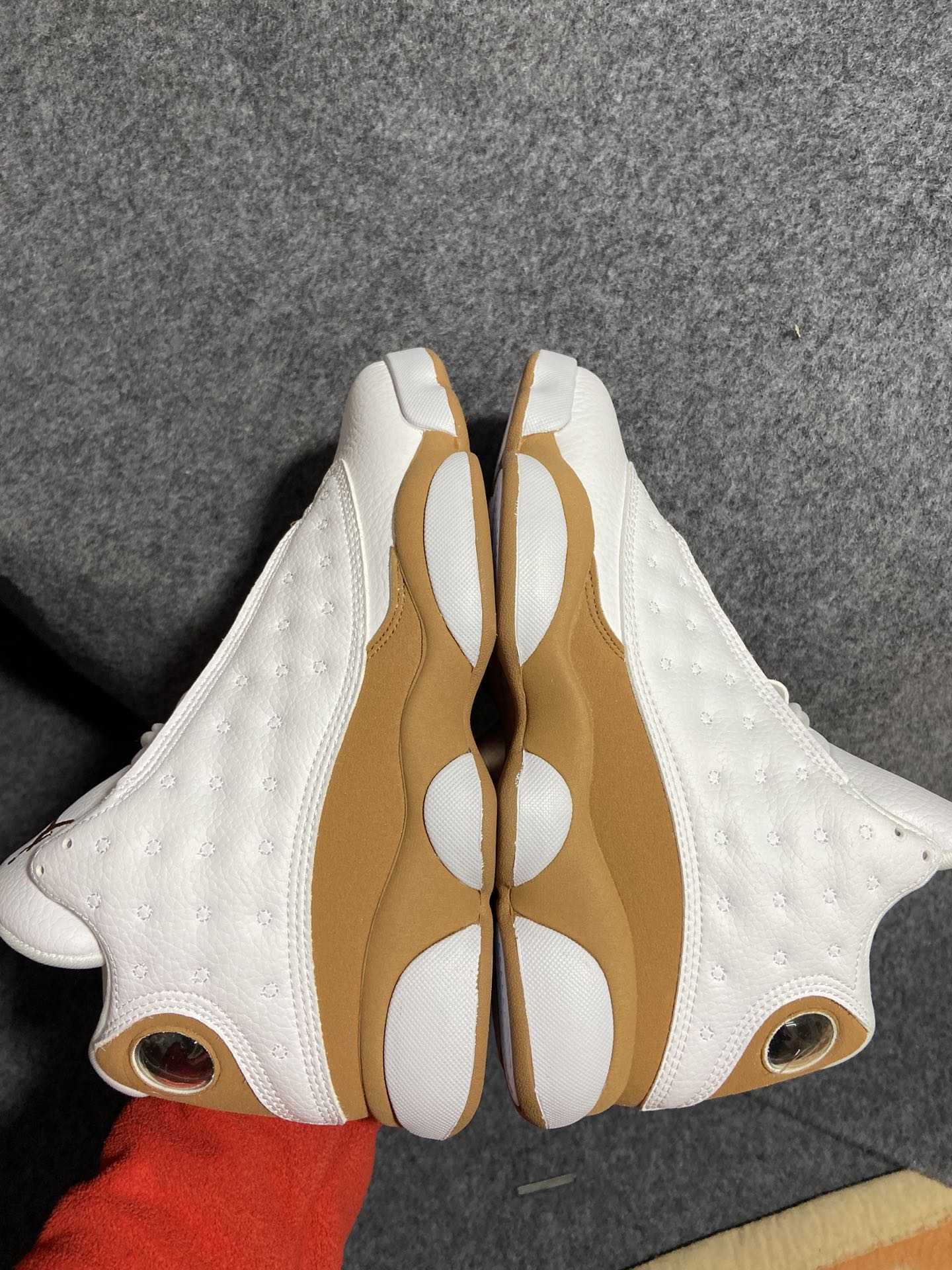 aj13小麦高帮尺码40-47.5A