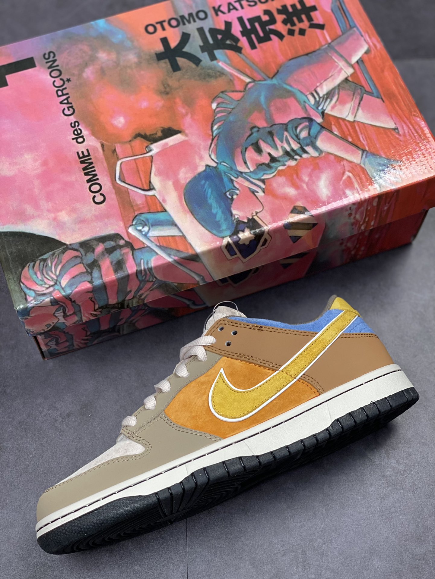 200 NIKE SB Dunk Low 大友克洋 麂皮橘黄灰 LF0039-018