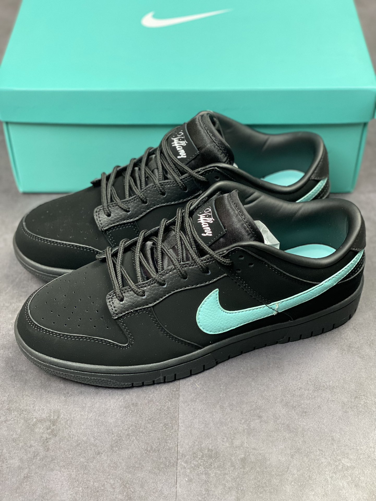 260 Nike SB Dunk Low 蒂芙尼绿DD1391-100