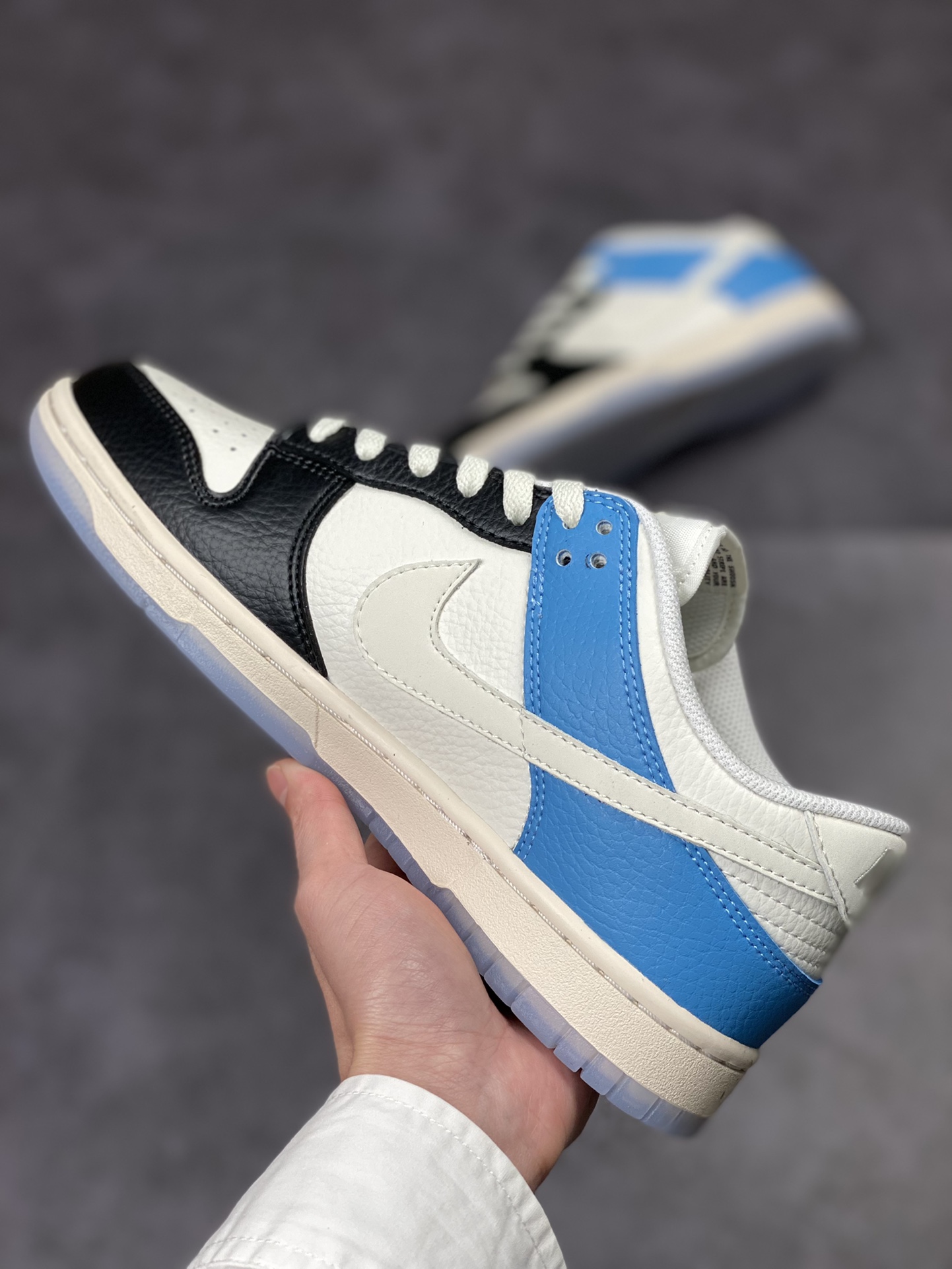 300 Nike SB Dunk Low ”By You”客订配色 拼接黑白蓝  MT2566-856