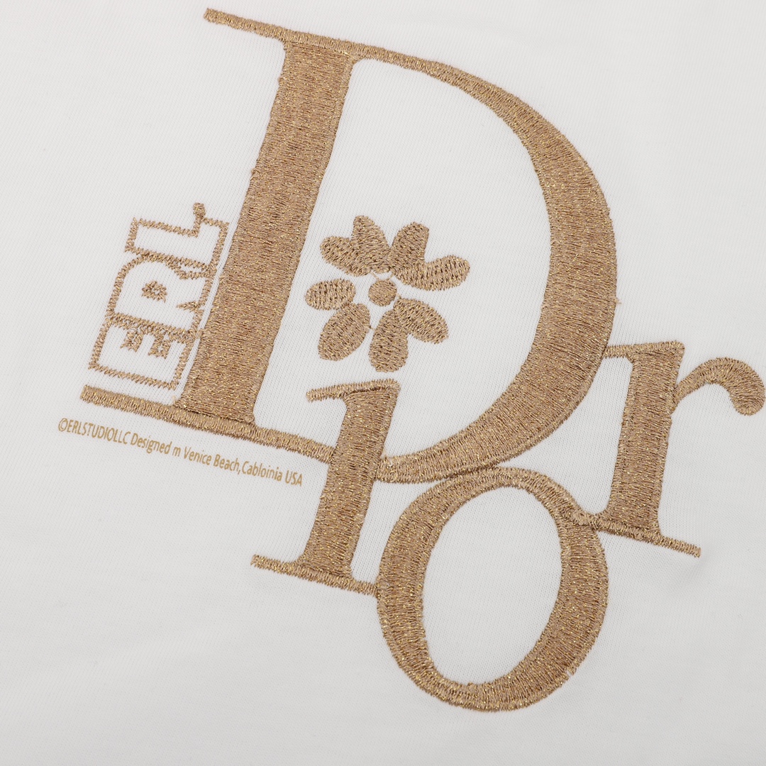 DIOR/迪奥 胸口刺绣LOGO短袖T恤 高级极简的一款TEE