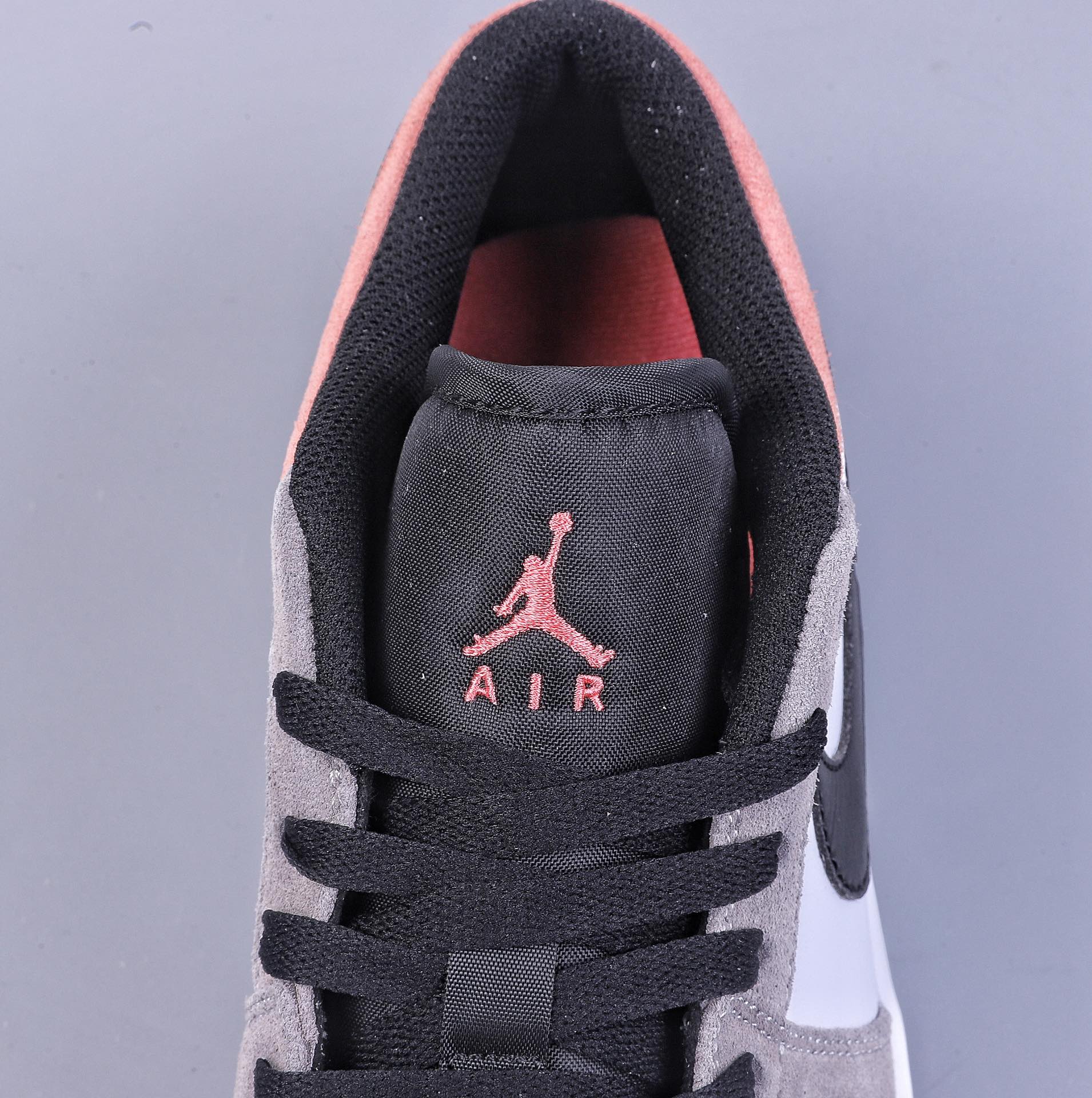 180 Air Jordan 1 Low 白灰粉棕 DX4334-008