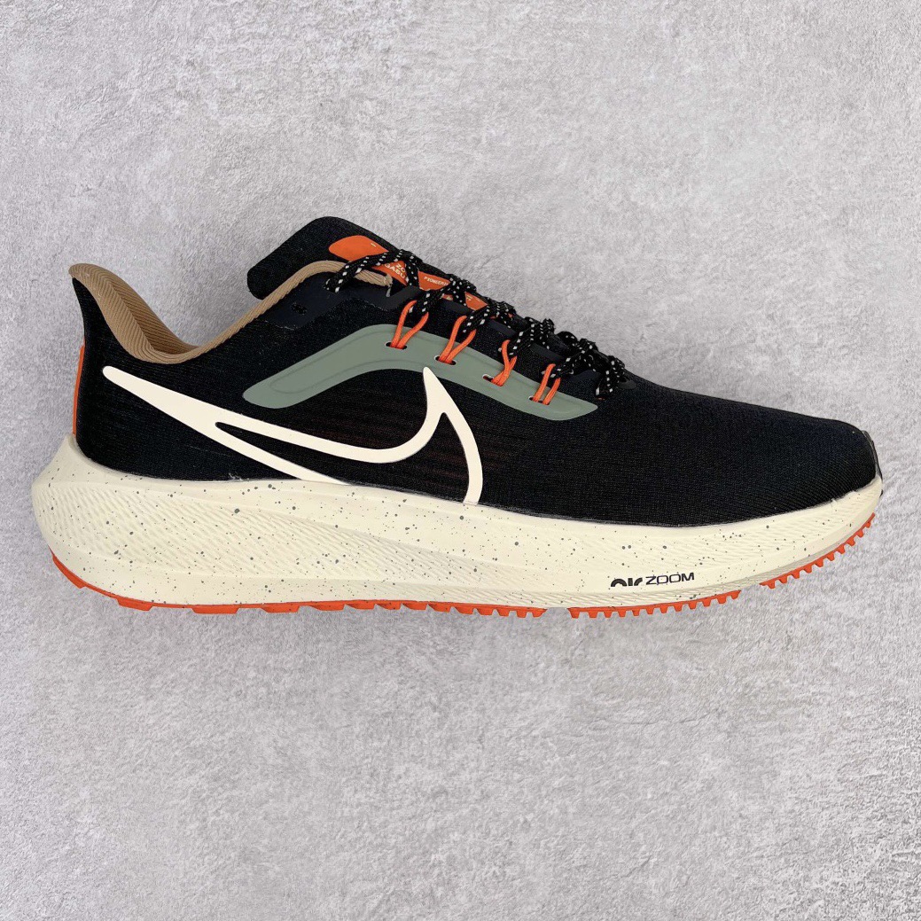 图片[3]-＃长期补货 超级跑量神器 NK Zoom Pegasus 39 登月39代系列 网纱透气缓震疾速跑鞋 中底内置Zoom Air 气垫 假一赔十 工厂个位数利润 淡季生产只为养工人 焕新升级 助力攻克湿滑的跑步征程 外底设计结合凹槽 铸就非凡抓地力 粘性橡胶助力提供非凡抓地力 合成材质与织物包覆双足 营造如袜子般透气舒适的穿着体验 传统鞋带系统易于调节 塑就个性化贴合体验 尺码：36 36.5 37.5 38 38.5 39 40 40.5 41 42 42.5 43 44 44.5 45-选品中心