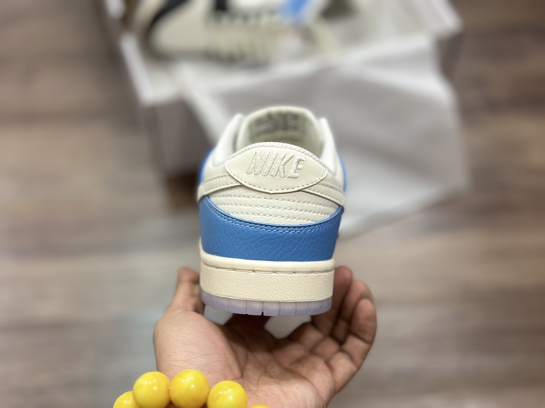 300 NIKE SB Dunk Low 低帮休闲运动鞋  MT2566-856