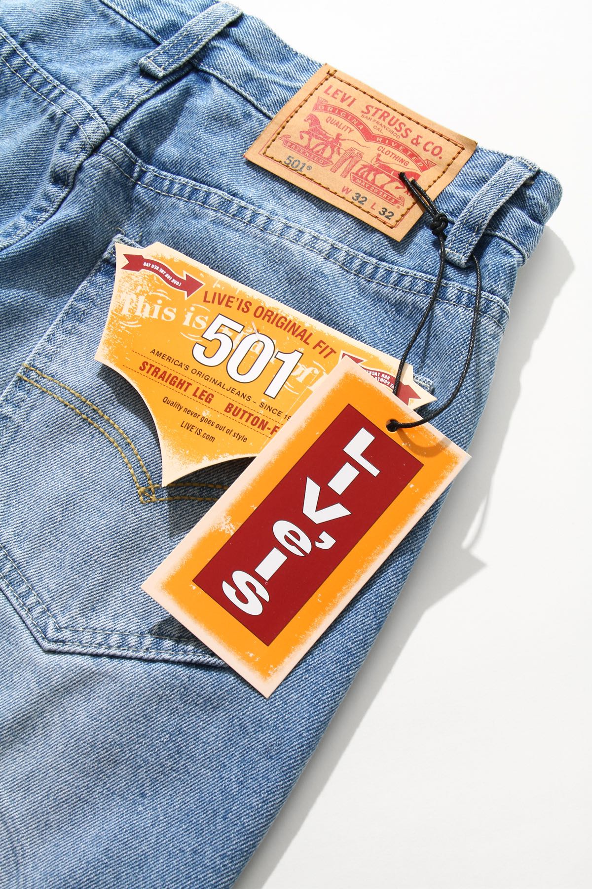 Stussy x Levi’s 李维斯150周年浮雕牛仔裤 6