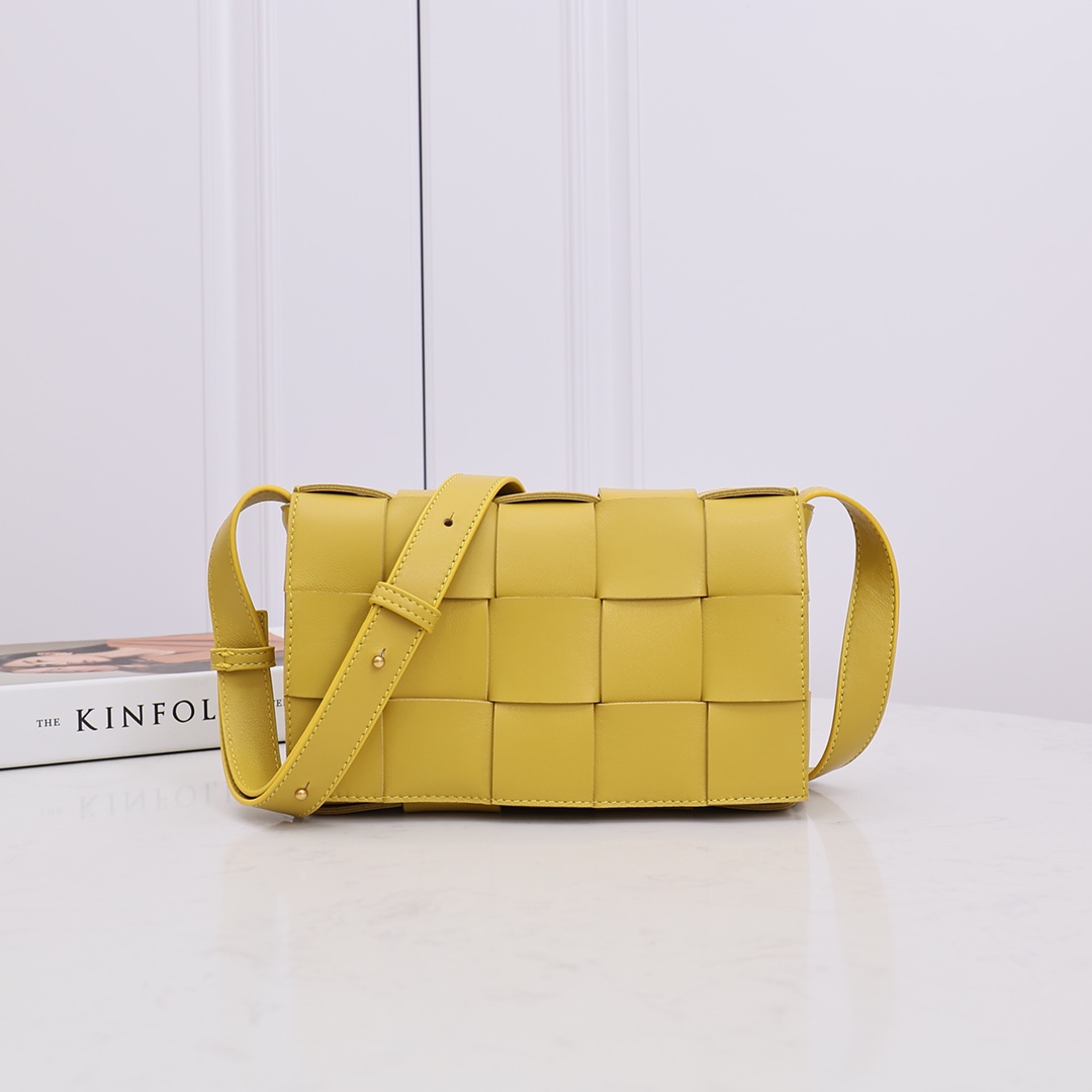 Bottega Veneta кожаный плетёный сумка-тоут на плечо и через плечо