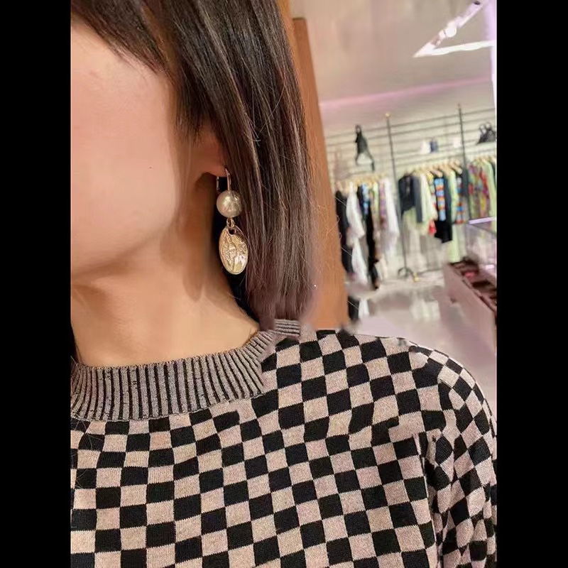Vivienne Westwood 西太后锆石椭圆牌混搭耳环