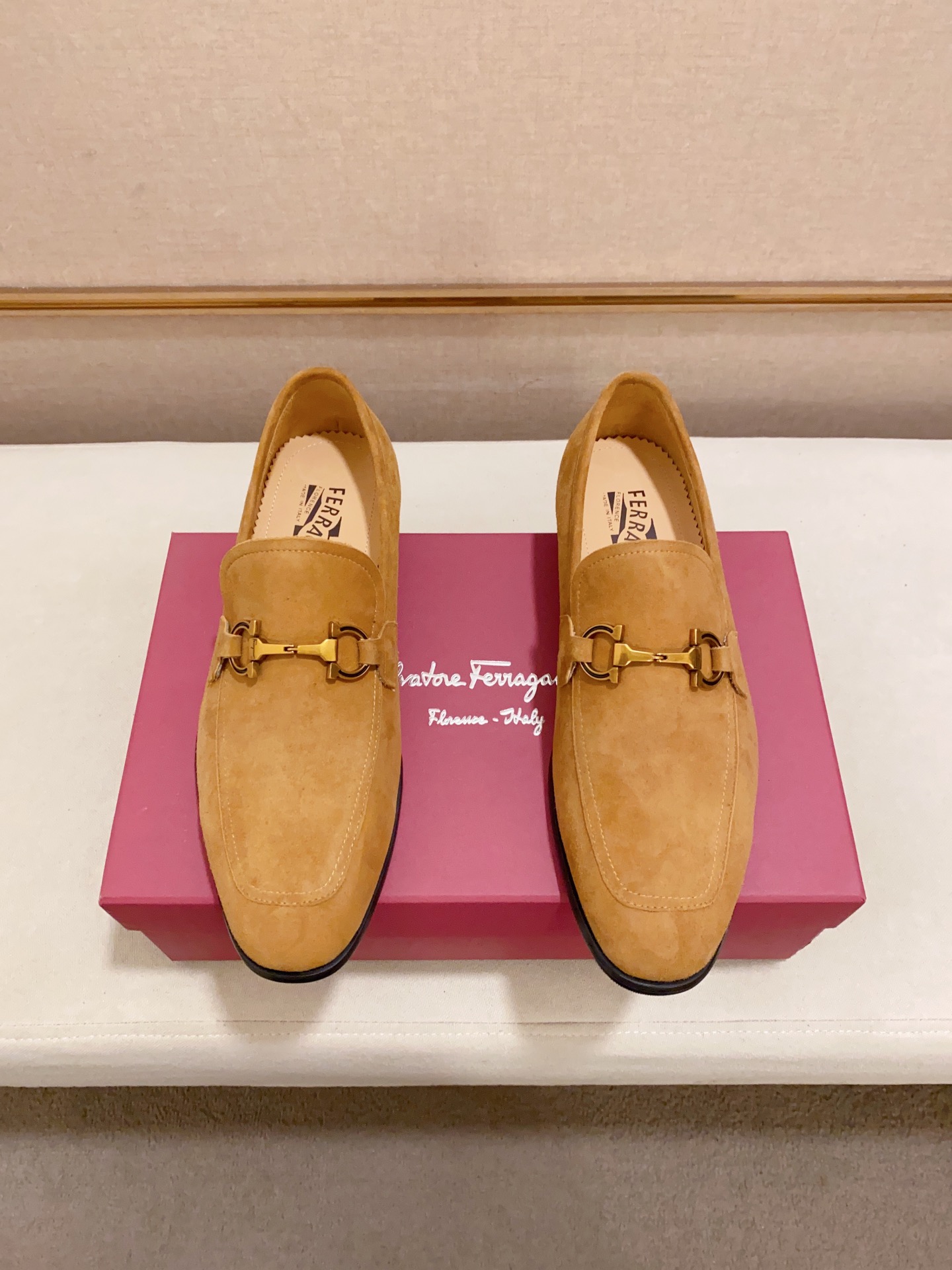 Ferragamo Men's Suede Loafers - Handmade Italian Leather Driving Shoes 8 i1681400484 8052 6