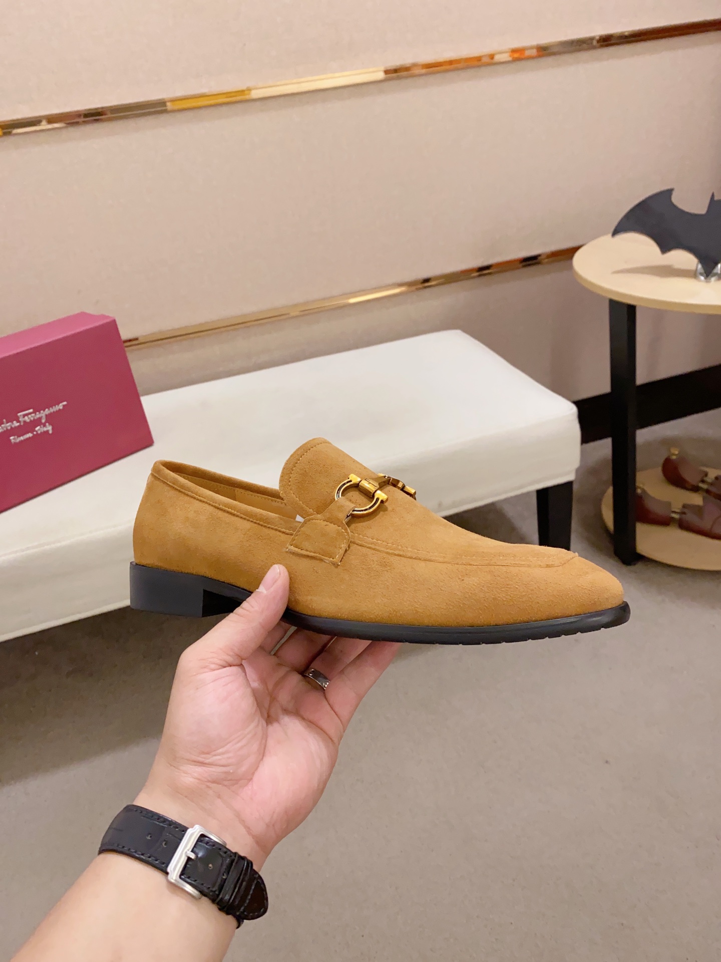 Ferragamo Men's Suede Loafers - Handmade Italian Leather Driving Shoes 5 i1681400484 8239 3