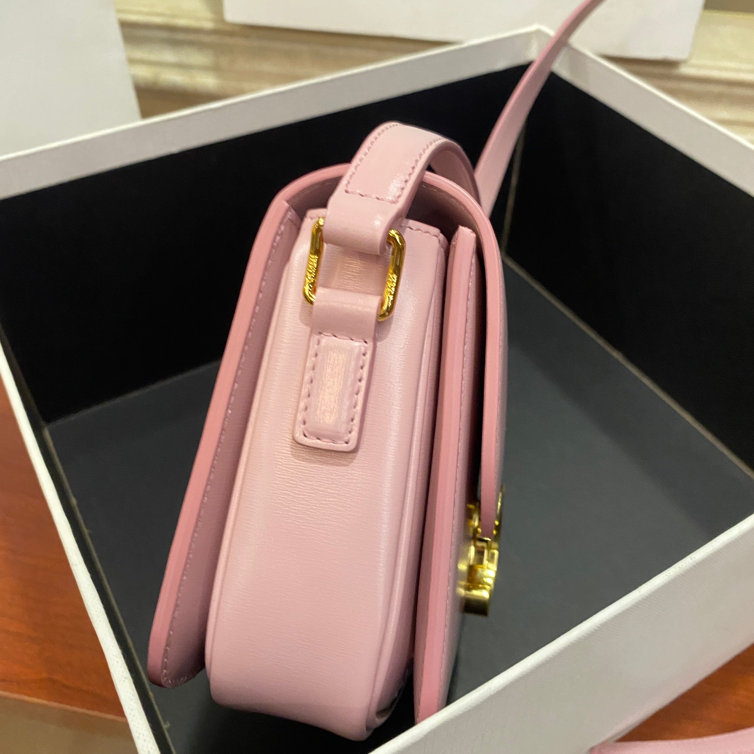 Celine Teen Triomphe Bag, Iconic Design, Adjustable Strap, Pink Leather 4 a1681454793212 4062