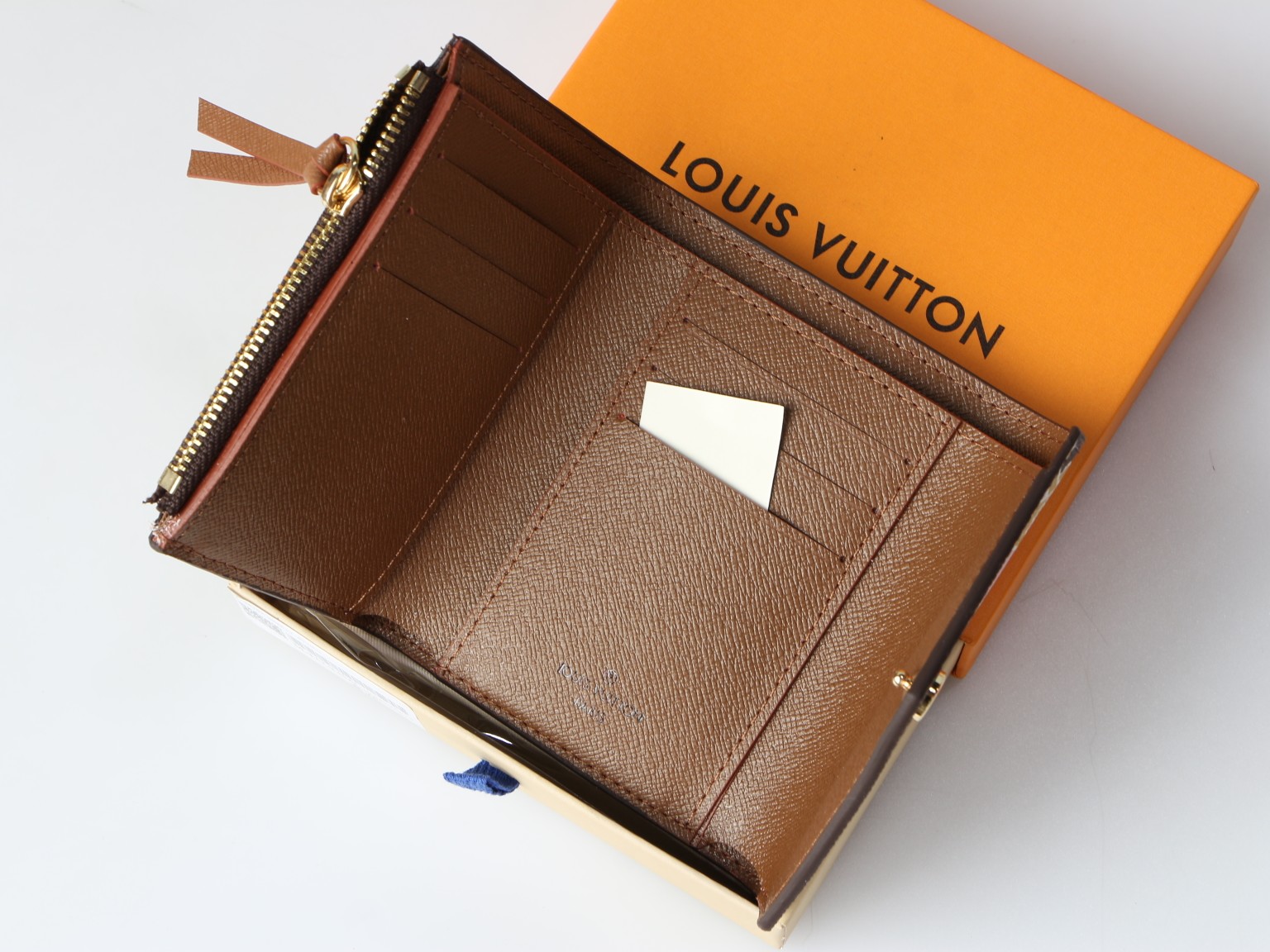 Leather short wallet with cards and cash
