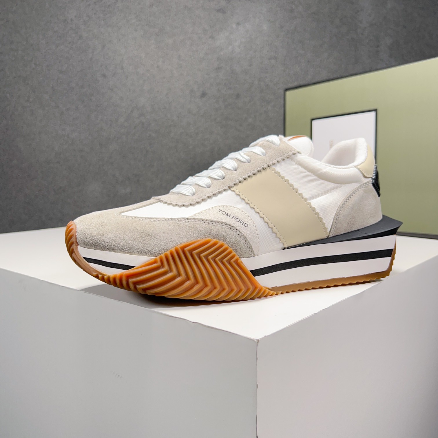 Classic Tomford zapatos de los hombres Eco Sneaker - Top de la línea es ahora nuevo y listo para la 