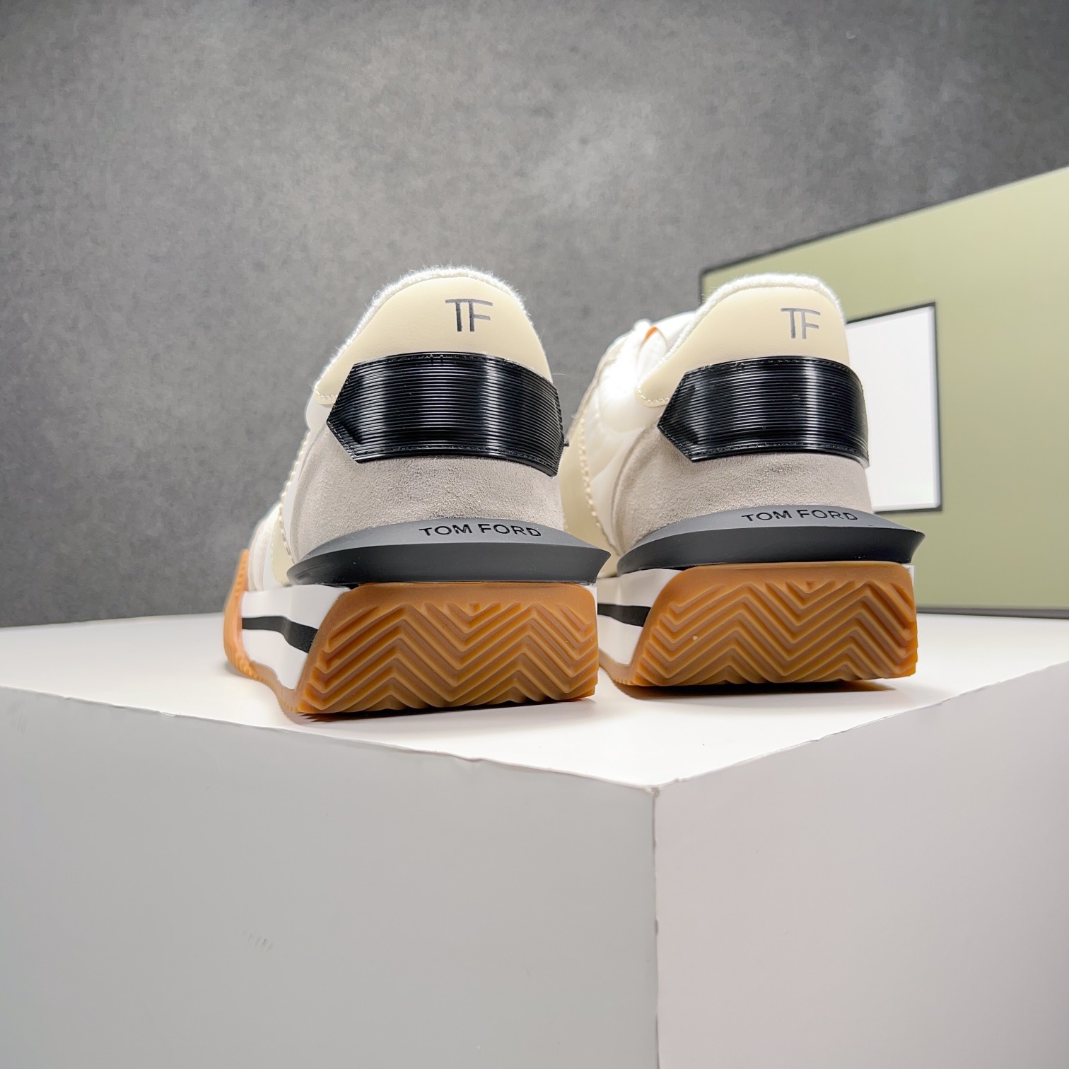 Classic Tomford zapatos de los hombres Eco Sneaker - Top de la línea es ahora nuevo y listo para la 