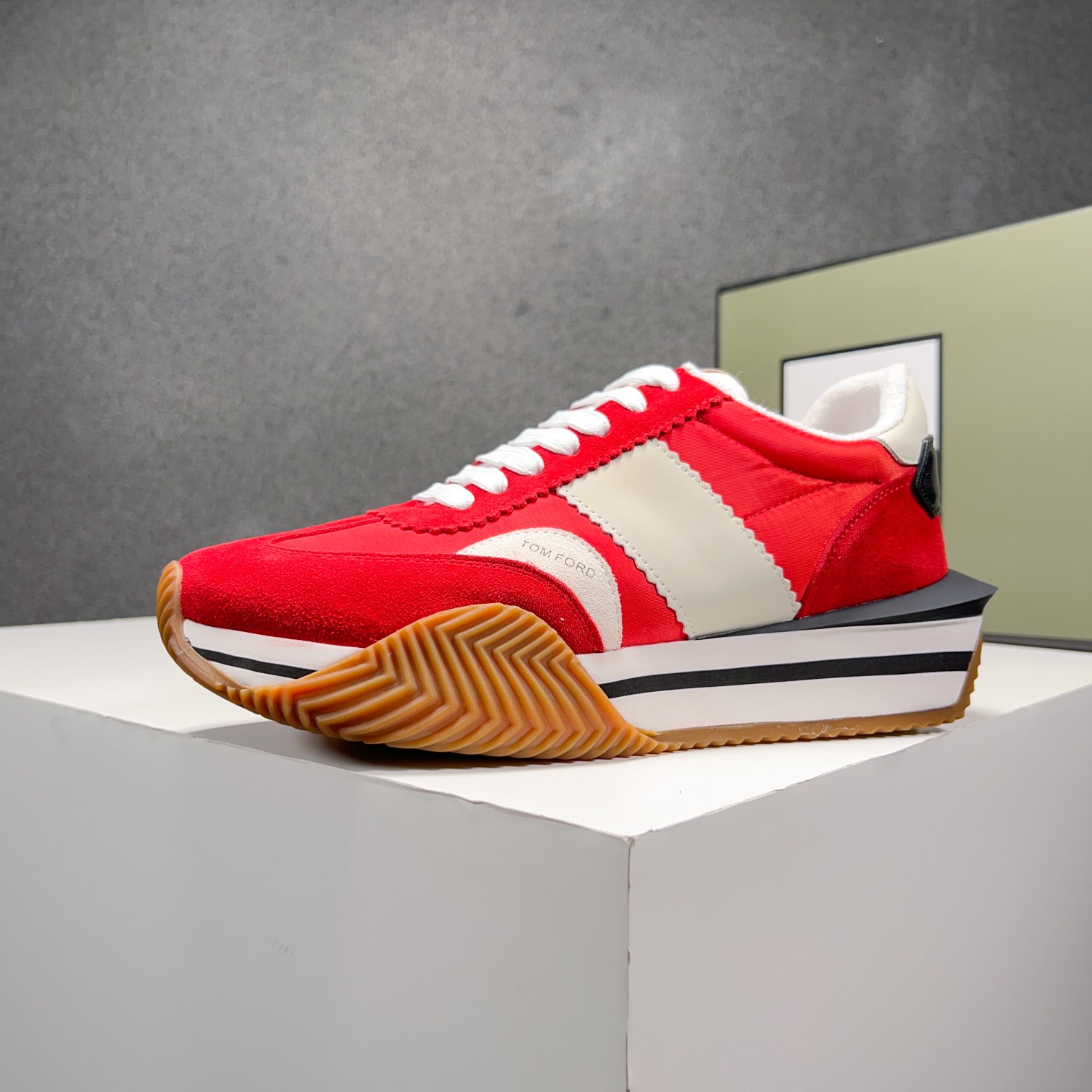 Classic Tomford zapatos de los hombres Eco Sneaker - Top de la línea es ahora nuevo y listo para la 