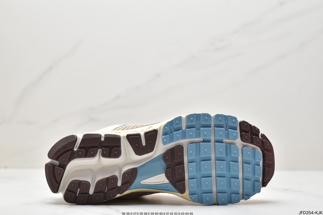 170 耐克Nike Zoom Vomero 5 SP”Vast Grey/Sail”马拉松复古跑五代休闲运动慢跑鞋 FB8825-111