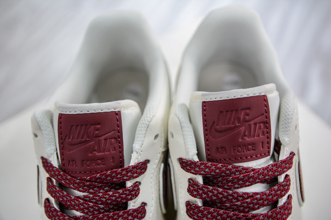 240 海外限量ID定制  Nike Air Force 1 Low '07 米红勾满天星低帮空军一号休闲板鞋  GL6835-005