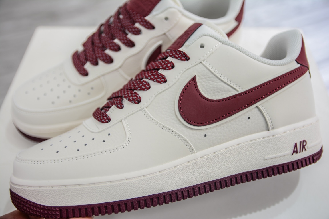 240 海外限量ID定制  Nike Air Force 1 Low '07 米红勾满天星低帮空军一号休闲板鞋  GL6835-005
