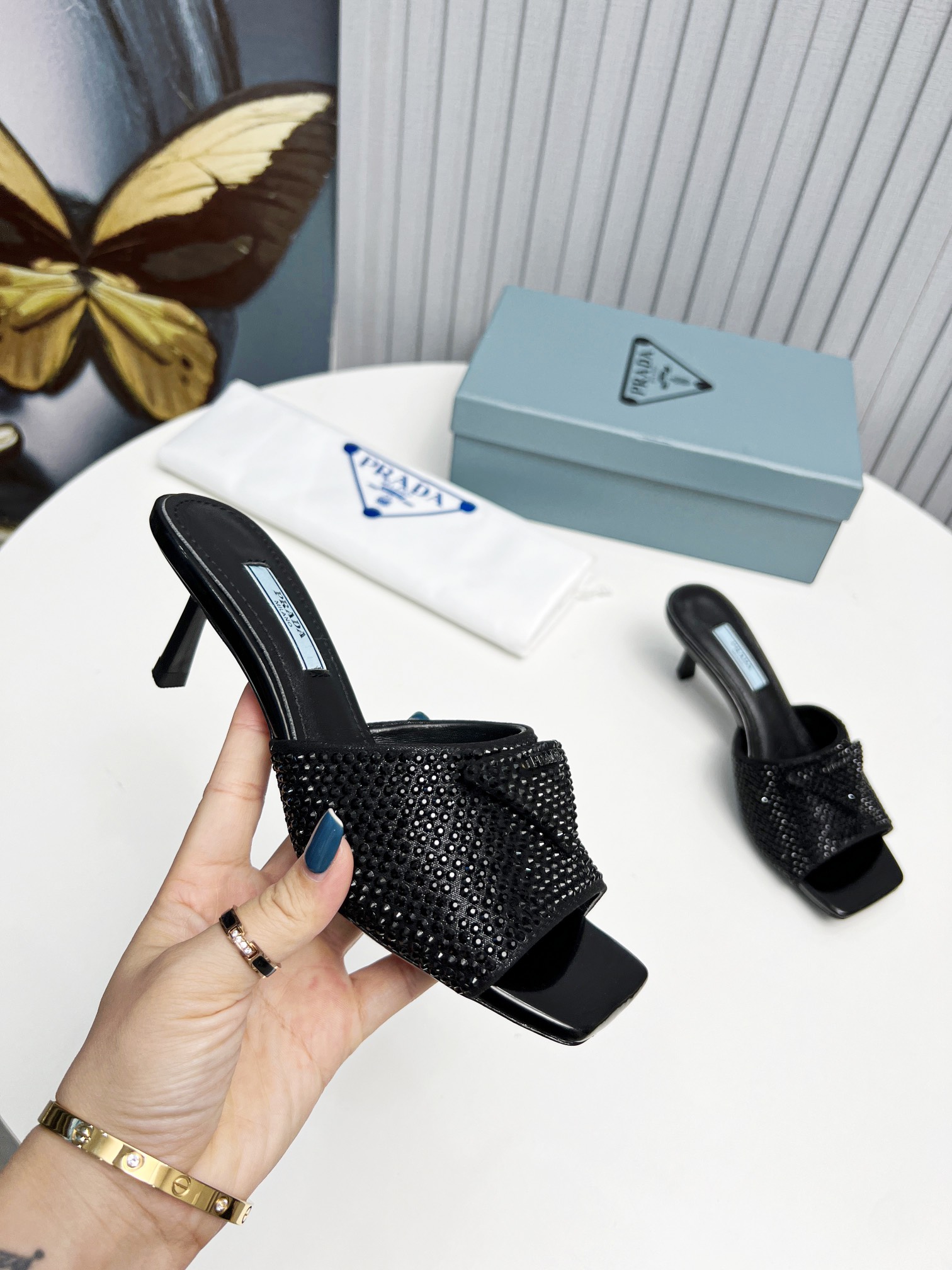 ex fábrica 2023 SSS relanza las nuevas botas largas y cortas de Prada, sandalias zapatos individuale