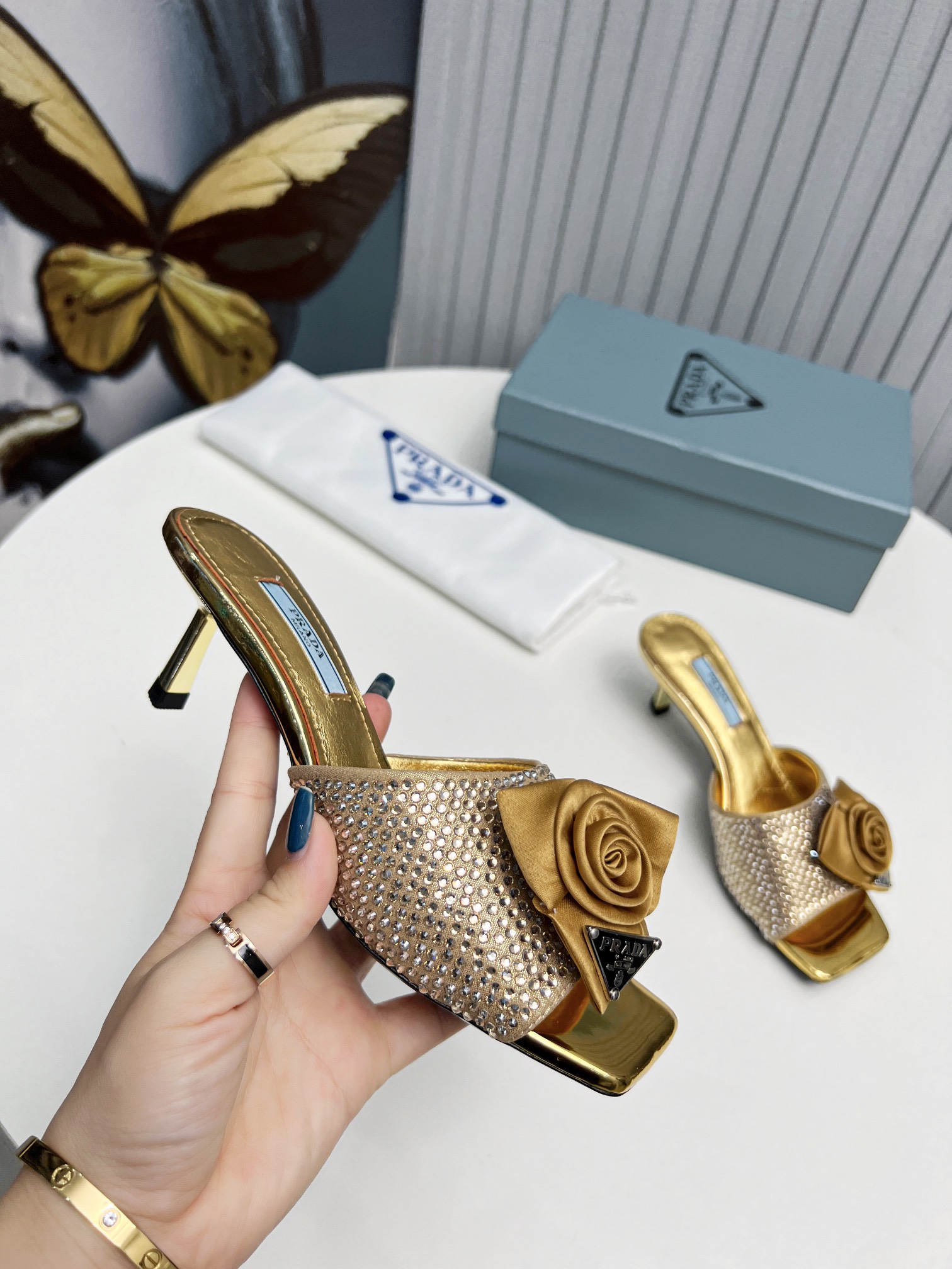 ex fábrica 2023 SSS relanza las nuevas botas largas y cortas de Prada, sandalias zapatos individuale