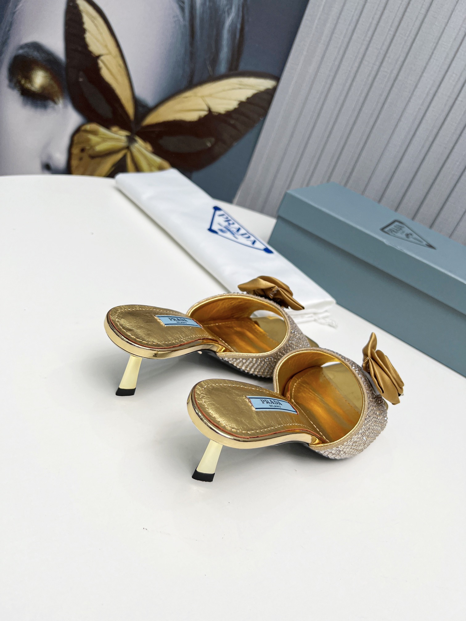 ex fábrica 2023 SSS relanza las nuevas botas largas y cortas de Prada, sandalias zapatos individuale