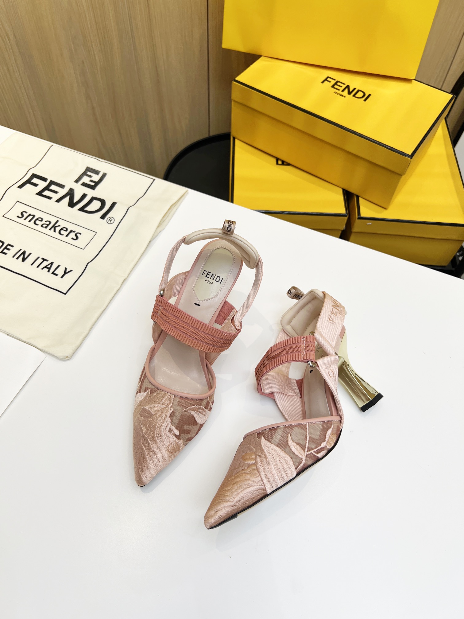 Fendi Luxury
 Shoes High Heel Pumps Embroidery Rubber Spring Collection