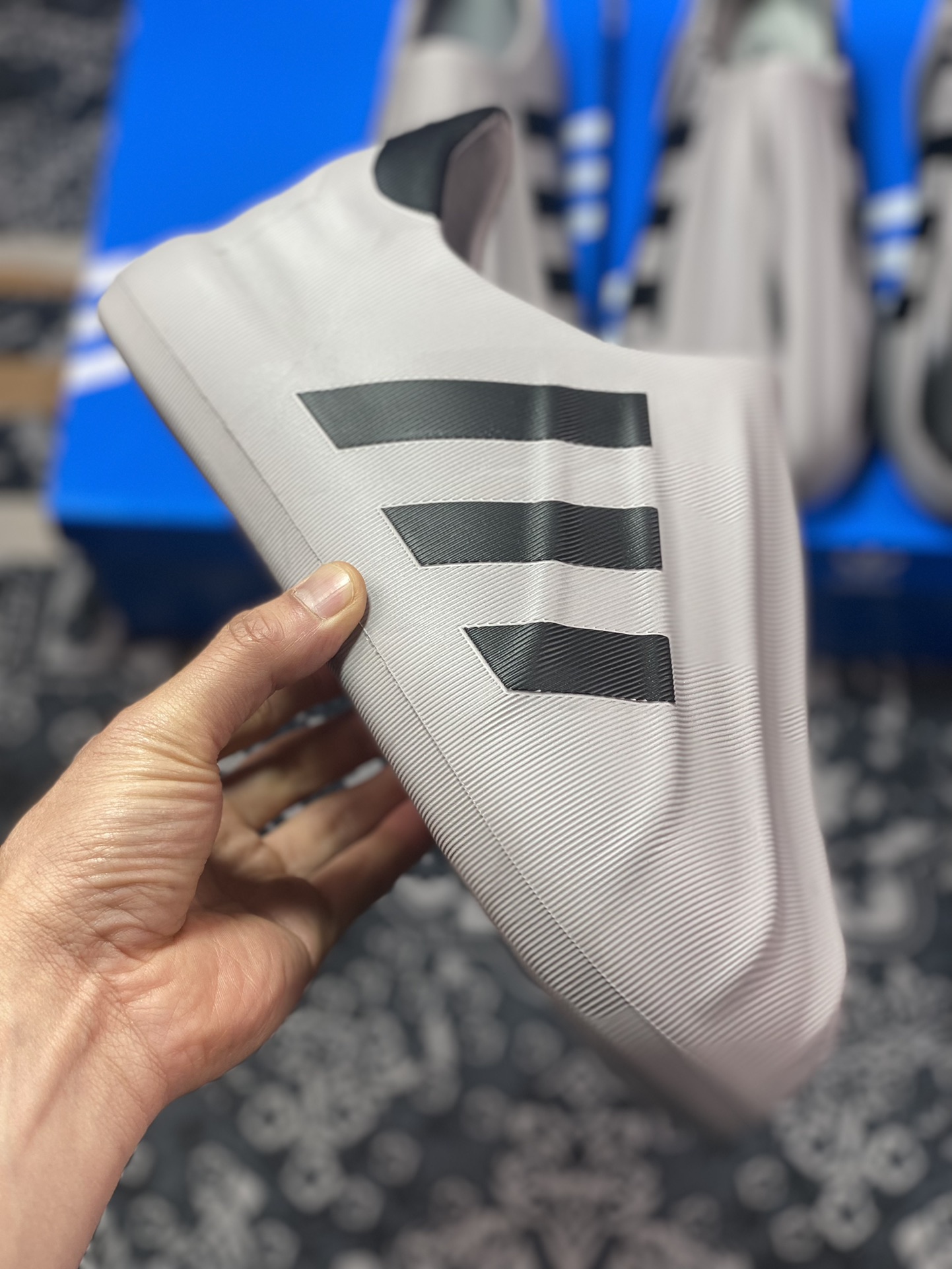 Adidas adiFOM Superstar ”Cloud White/Black” Shell Front Edition Slip-On