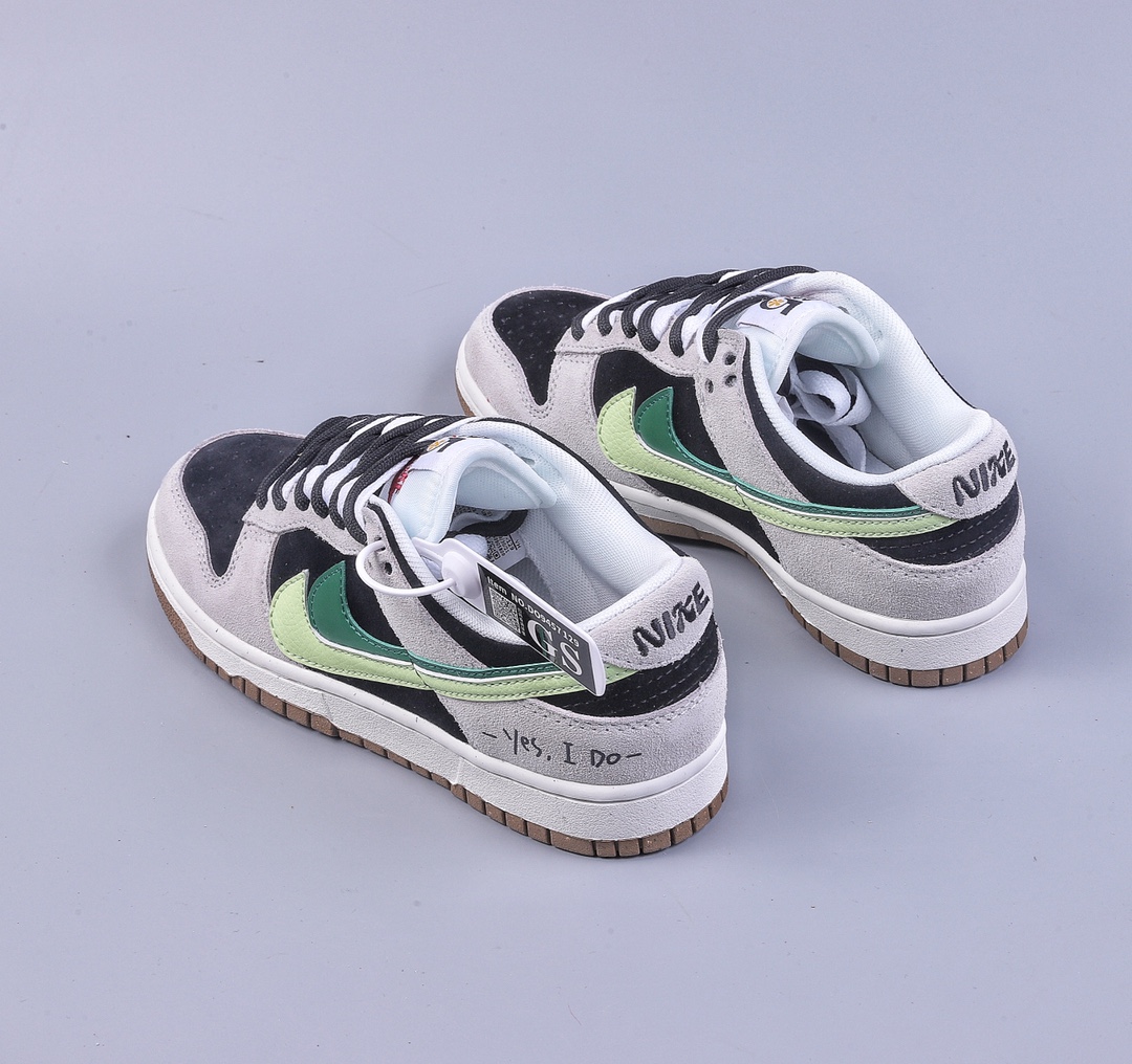 200 Nike Dunk Low SE 85 双钩复古休闲板鞋 DO9457-128