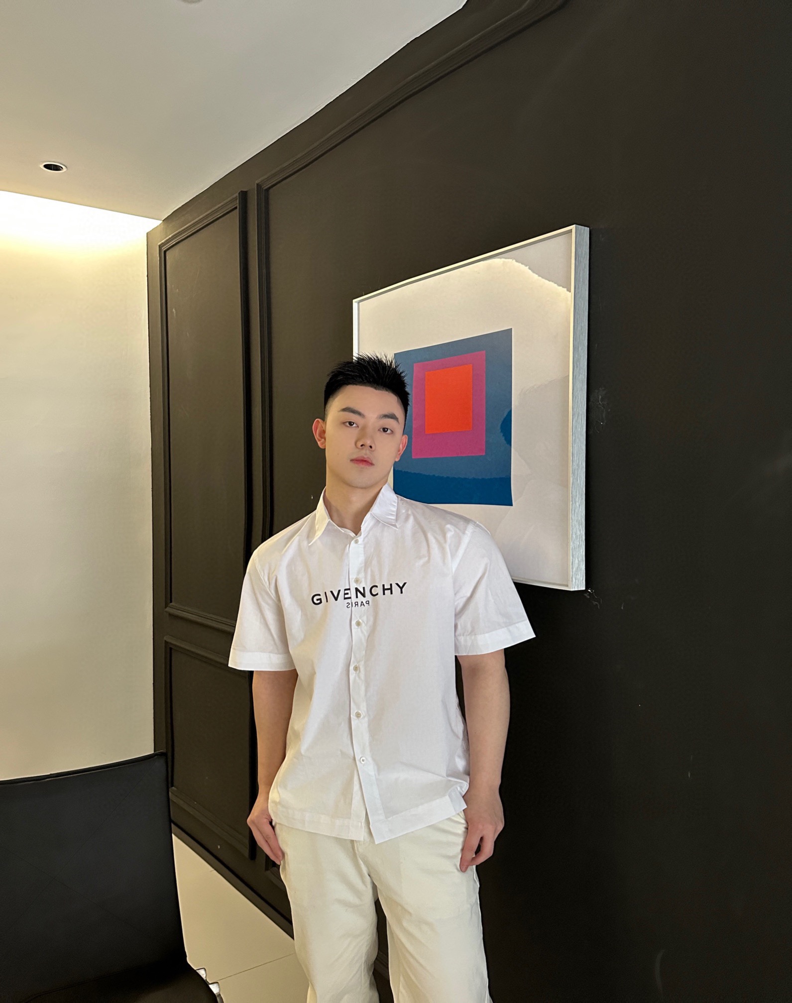 GIVENCHYGivenchy 23ss letter-printed short-sleeved shirt upper body effect