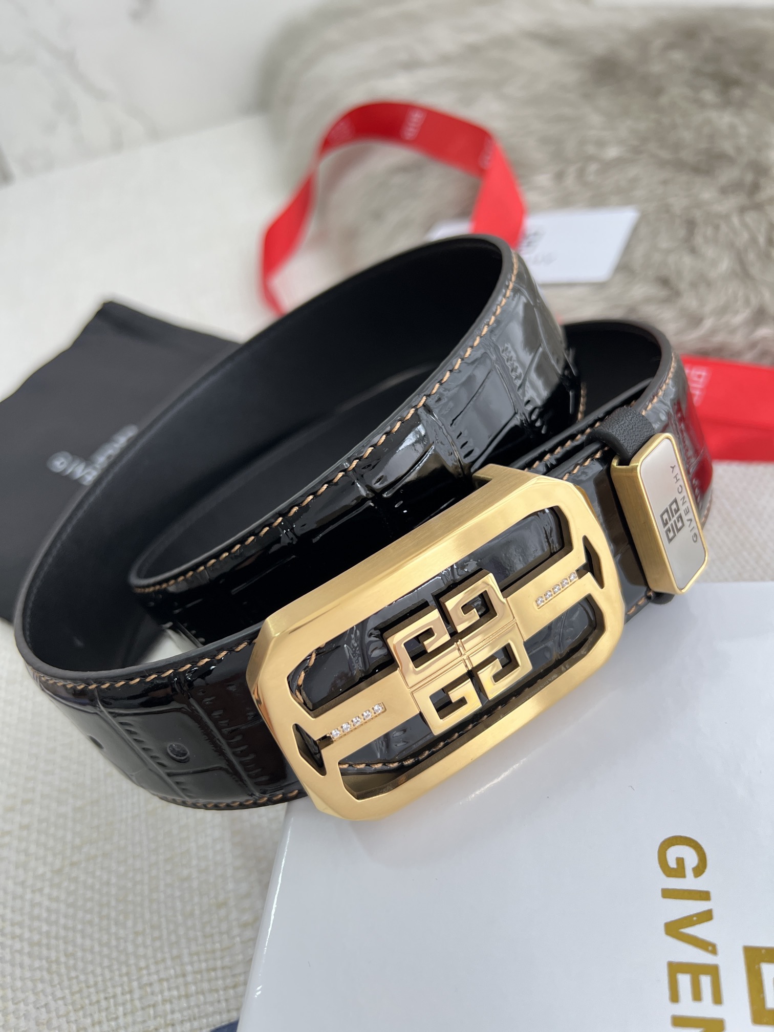 Yupoo Gucci Bags Watches Nike Clothing Jordan Yeezy Balenciaga Shoes
