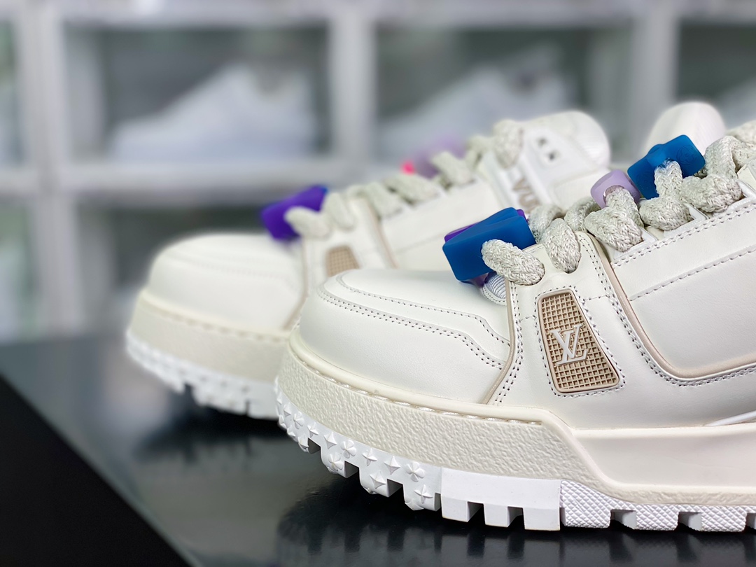 600 Louis Vuitton Trainer Maxi Low Sneaker 面包版篮球板鞋“米白卡其多彩鞋带串珠”1AB8RW