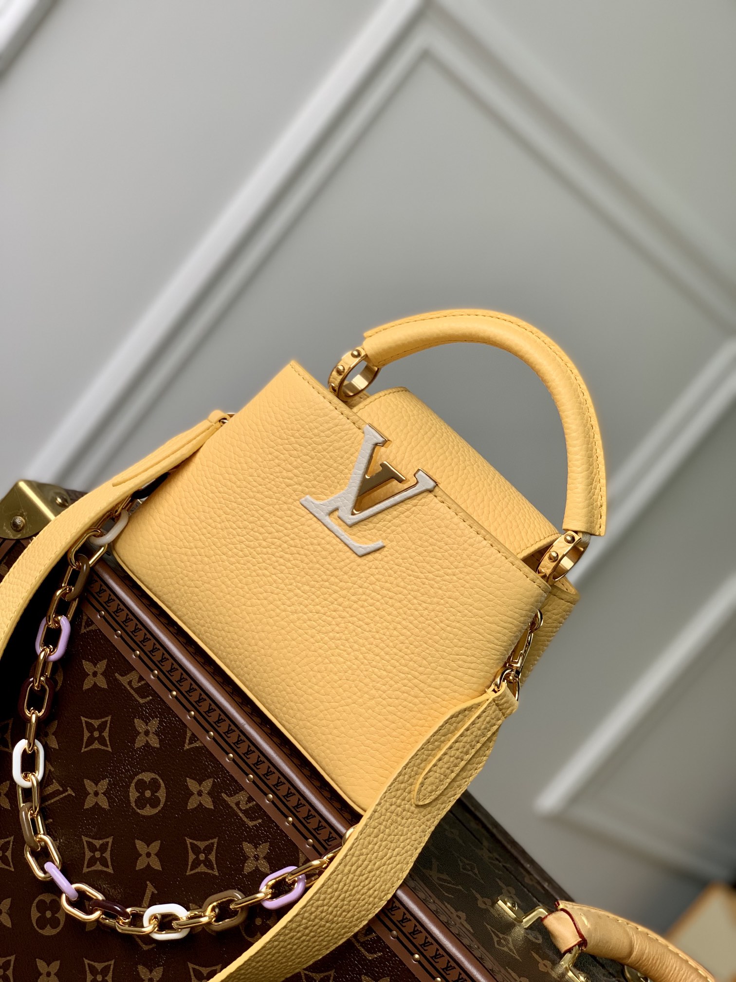 Louis Vuitton LV Capucines Bags Handbags Yellow Gold Hardware Taurillon Resin Chains M21798