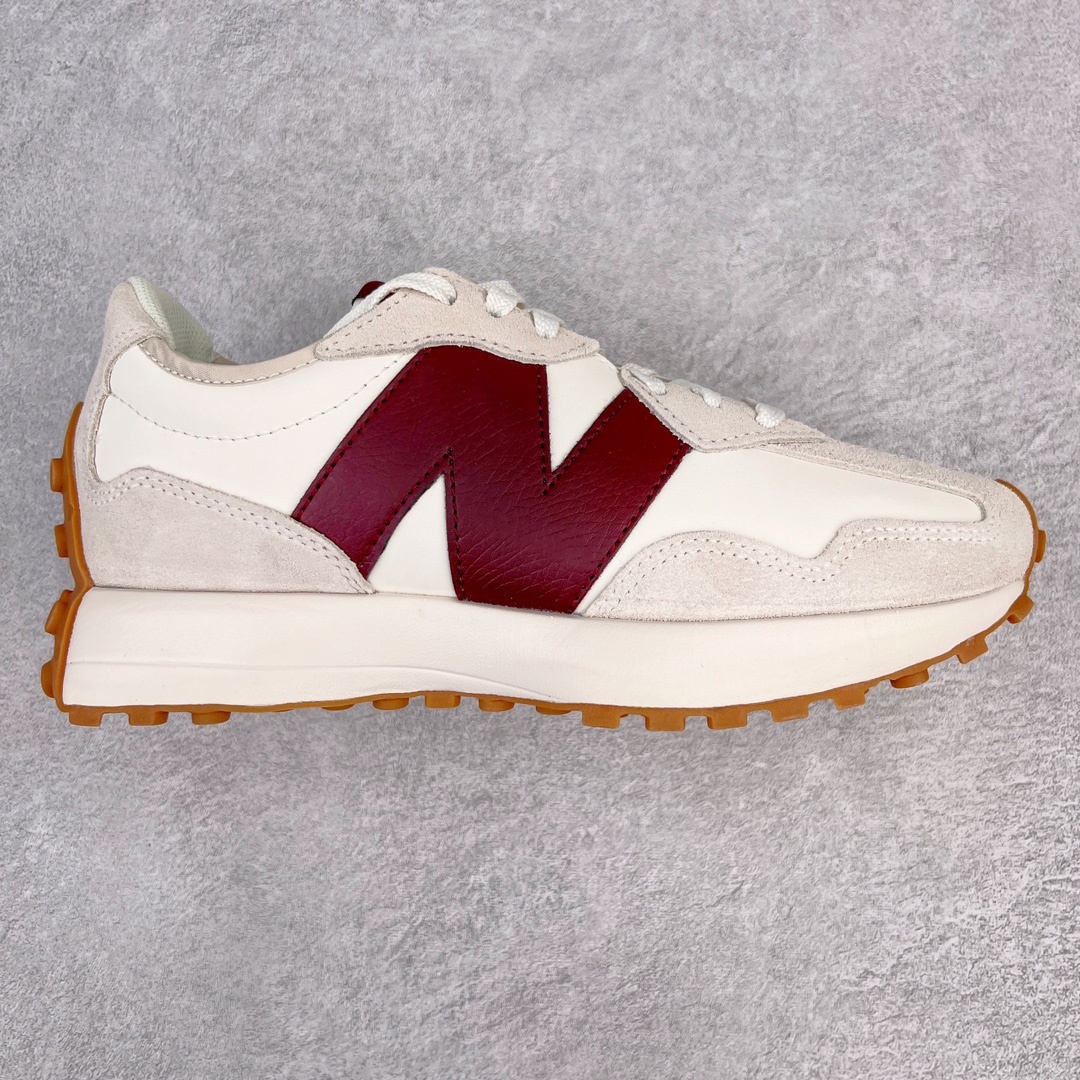 ＃总裁纯原福利 New Balance 新百伦NB327系列复古休闲运动慢跑鞋 原厂细翻毛 原数据档案结合二次高弾MD材料打造原版鞋底 鞋面由原厂特殊定制材料纹路细腻 多道序QC把关品质完善 细节完美 以更纯粹的复古风格设计打造的全新造型 侧身还以解构设计 将 N 字标志以做旧压花样式呈现，样式别具新意 而麂皮、冲孔皮革的塑造 则呈现出高级怀旧气质 也让鞋款在奢华时装风格与运动氛围之间达到了平衡 尺码：36 37 37.5 38 38.5 39.5 40 40.5 41.5 42 42.5 43 44 44.5 45 46.5-选品中心