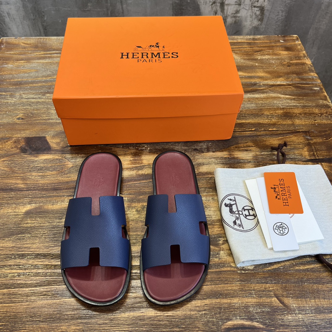 Hermès H家2023s新款男凉拖爱马仕Hermes 喜欢二舅姥爷拖鞋的一定不能错过这款拖鞋，好穿百搭又