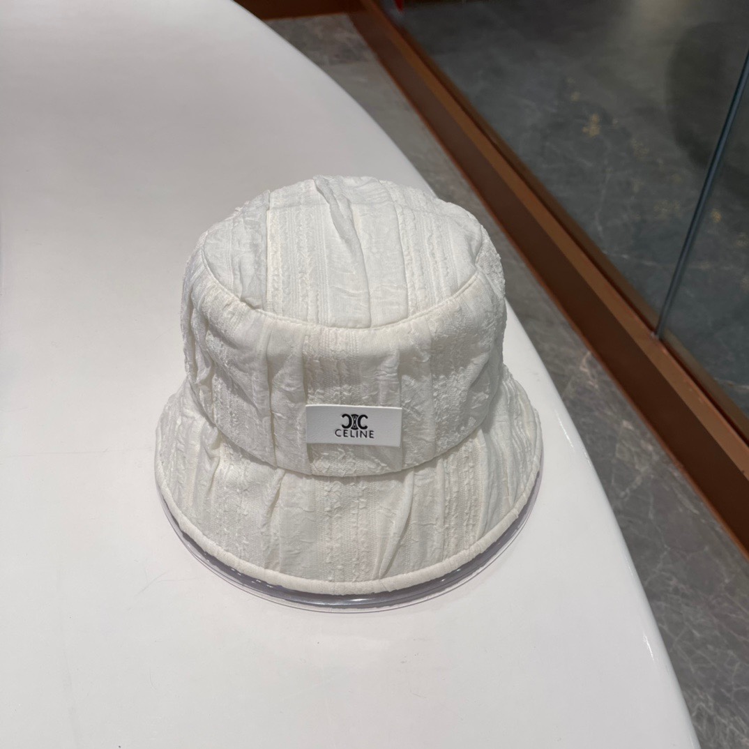 NO:229831,Celine Celine fisherman hat, spring and summer bucket hat, running 2 colors, head circumference 57cm hat, straw hat, fisherman hat, baseball hat, hat, celine, celine, espadrilles, hats19860909Celine赛琳渔夫帽,春夏款桶帽,跑量2色,头围57cm帽子草帽渔夫帽棒球帽,帽子,celine,celine,espadrilles,hats,hat