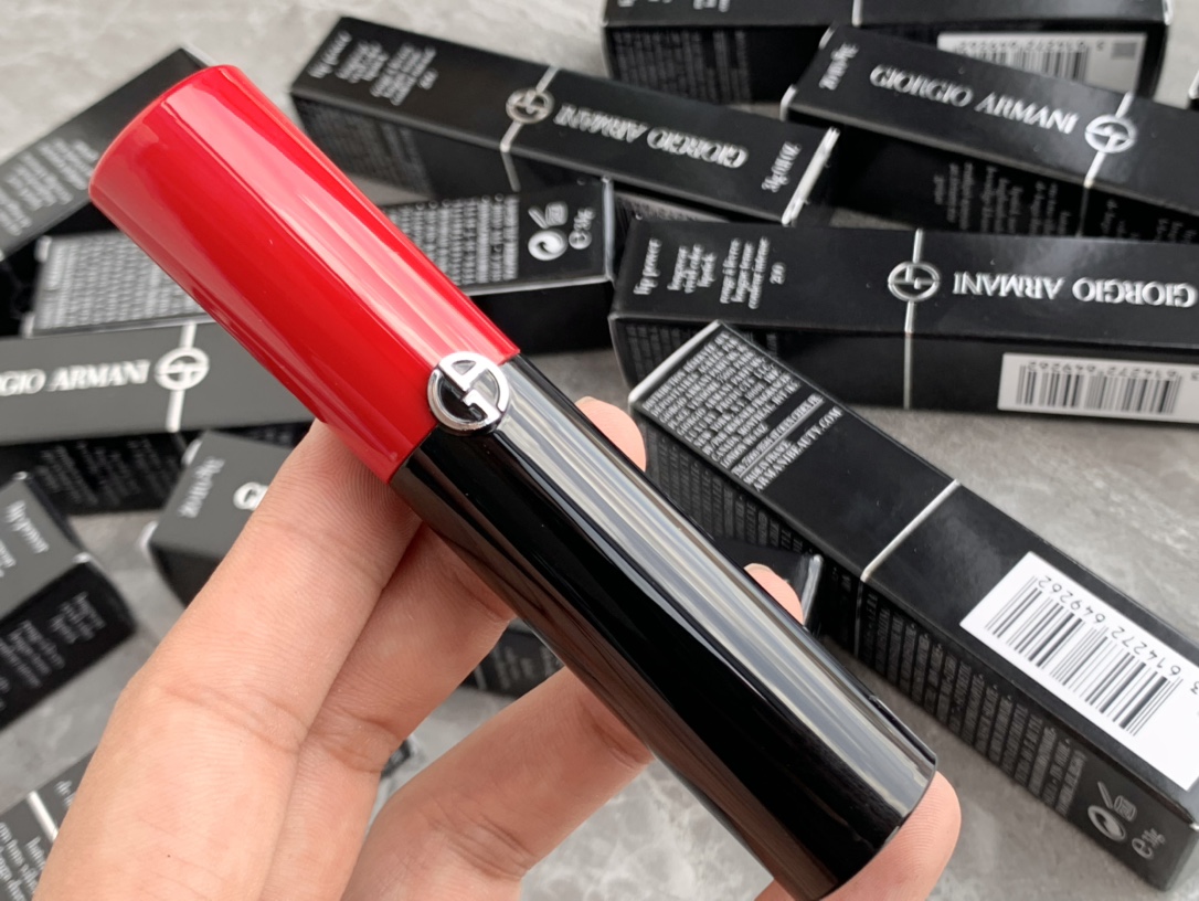 Louis Vuitton Haute Couture Couture Beauty Luxury Makeup Lipstick 3