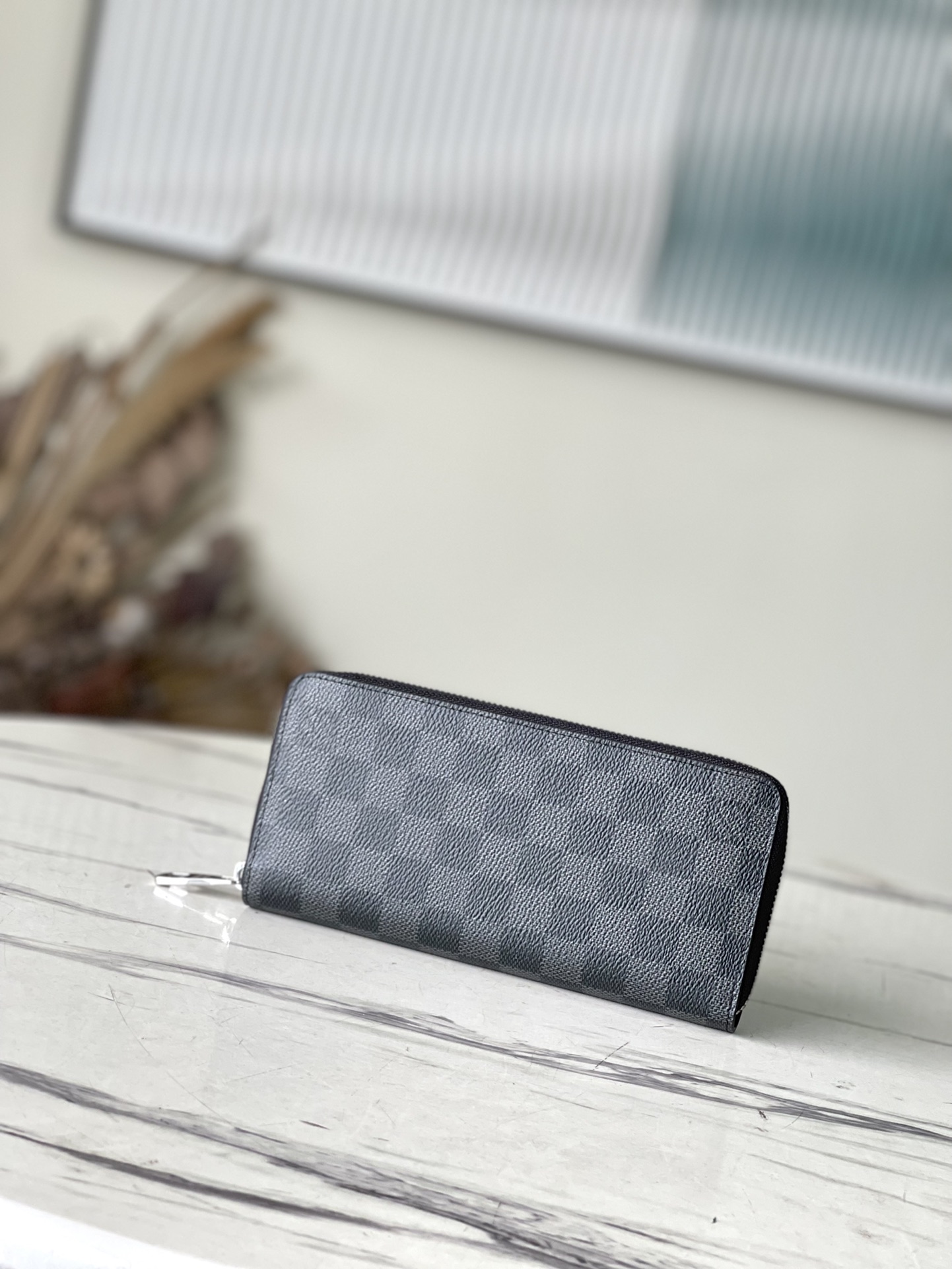 Zippy Wallet Vertical Damier Graphite Canvas N63095